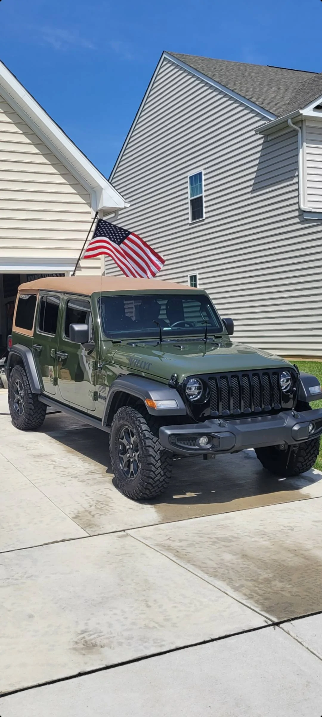 Jeep Wrangler JL 2021 Premium Tan Soft Top Screenshot_20230409_214332_Gallery