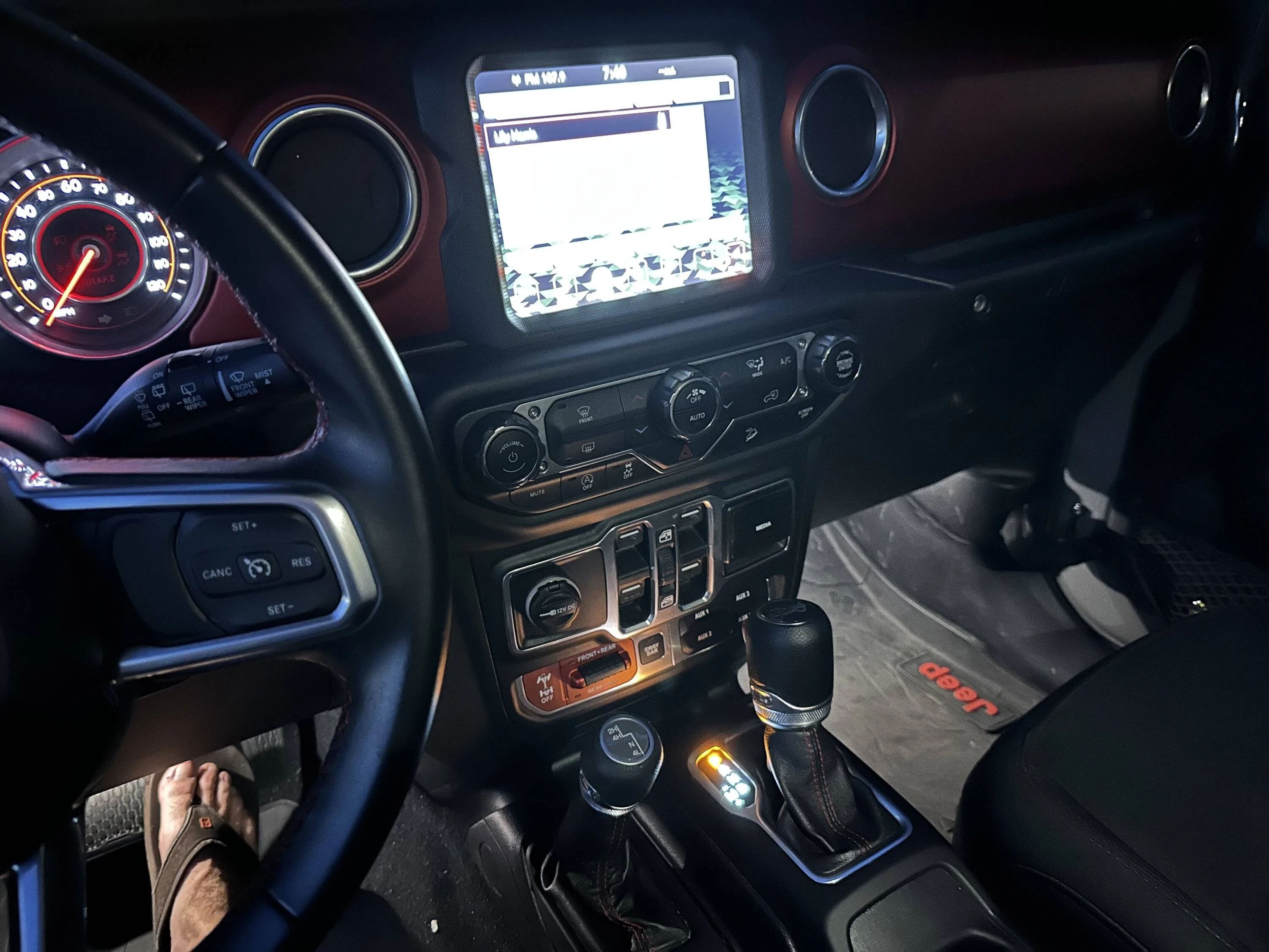 Jeep Wrangler JL 2018 JLUR V6 AT Non E-torque Socal 6FEA3EEF-68C3-4666-B2DE-458A0D2DD4CD