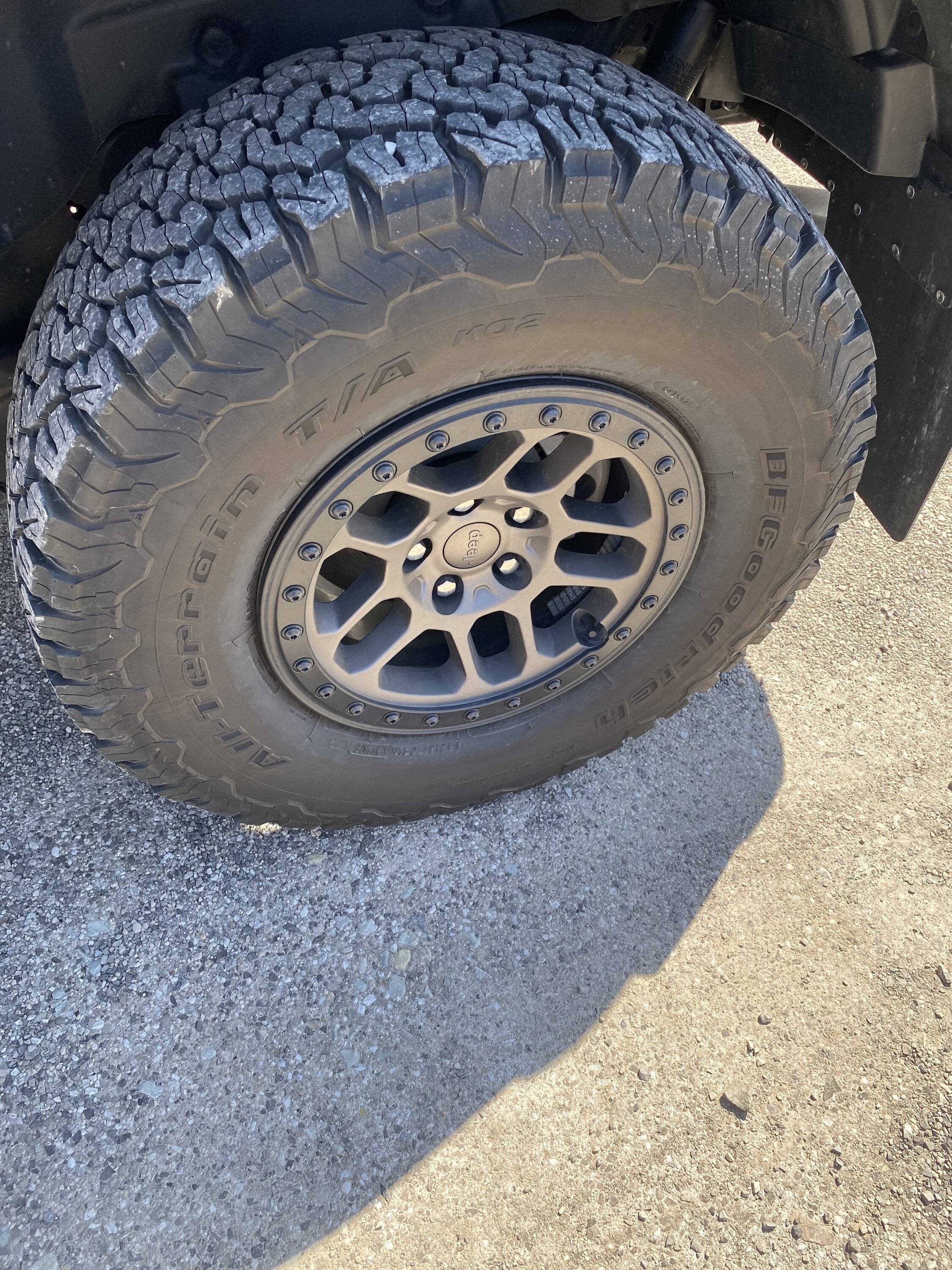 Jeep Wrangler JL Xr wheels and tires IMG_4065