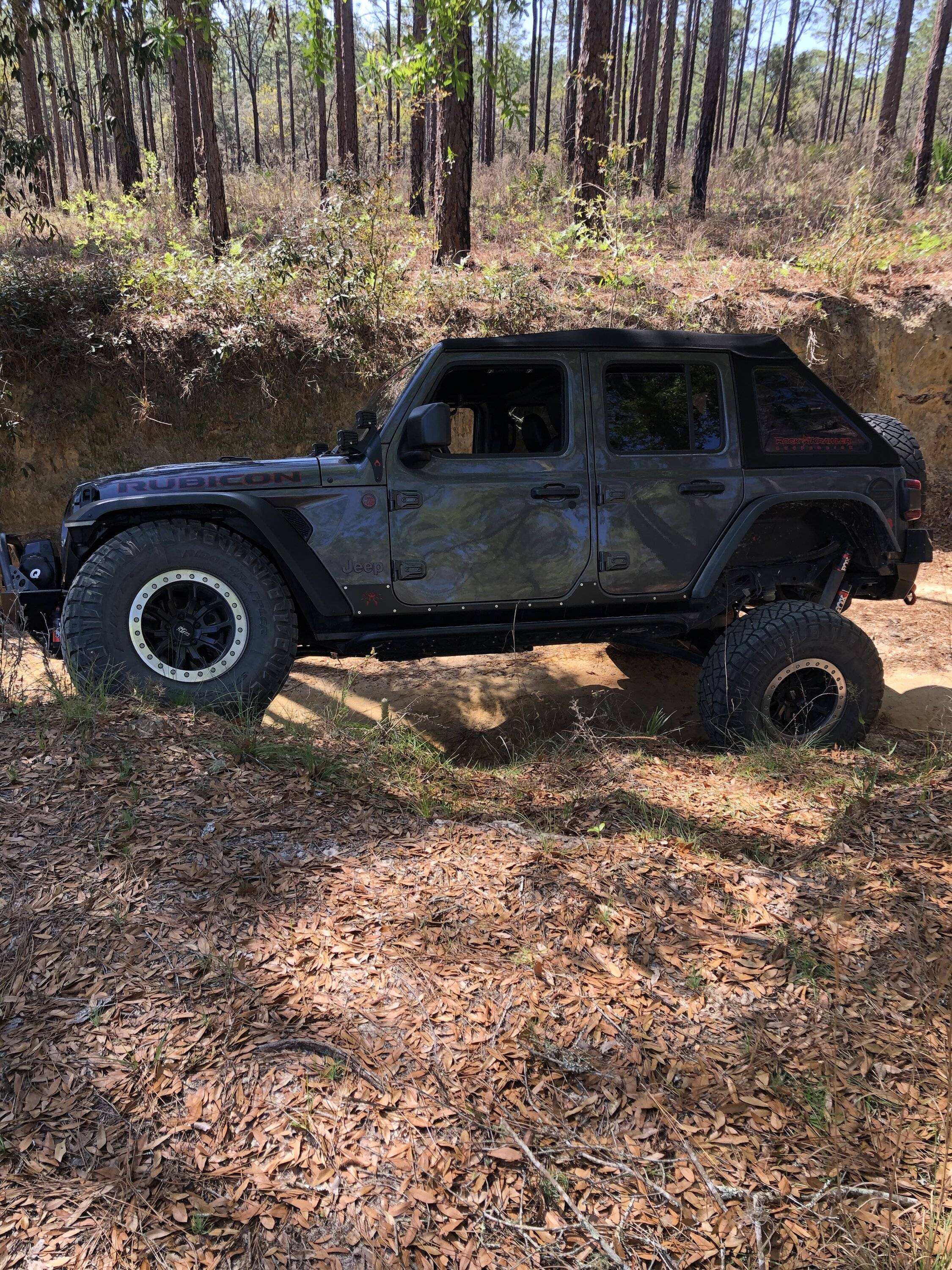 Jeep Wrangler JL Crystal Rubi build… ADBD393A-3970-40E7-9A6E-BBA9A674DDED