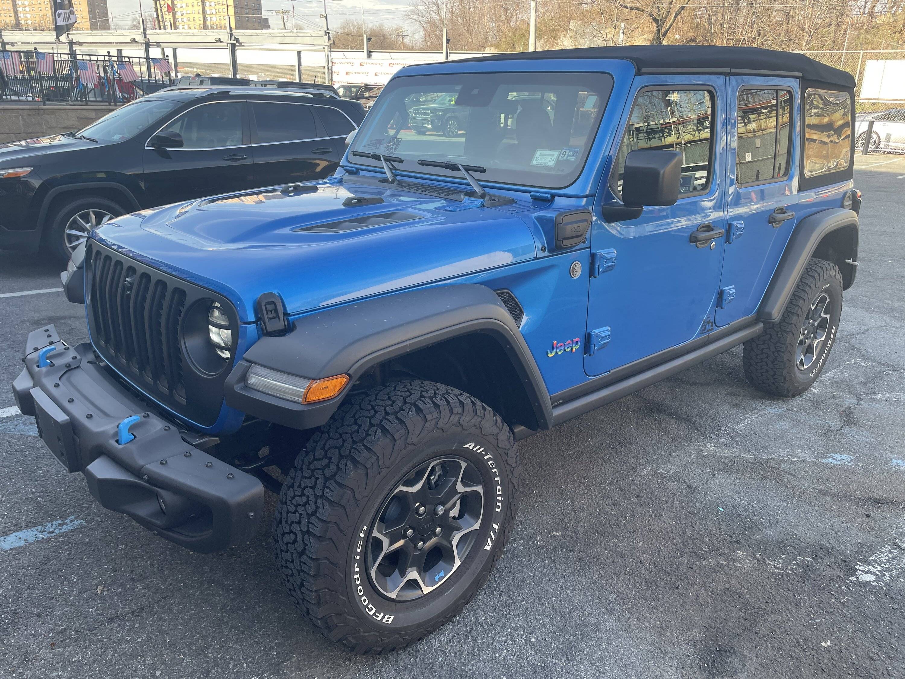 Jeep Wrangler JL Help me choose  2024 4xe thoughts!!! 9FFAA4CC-C293-41ED-8443-B384E8FC7277