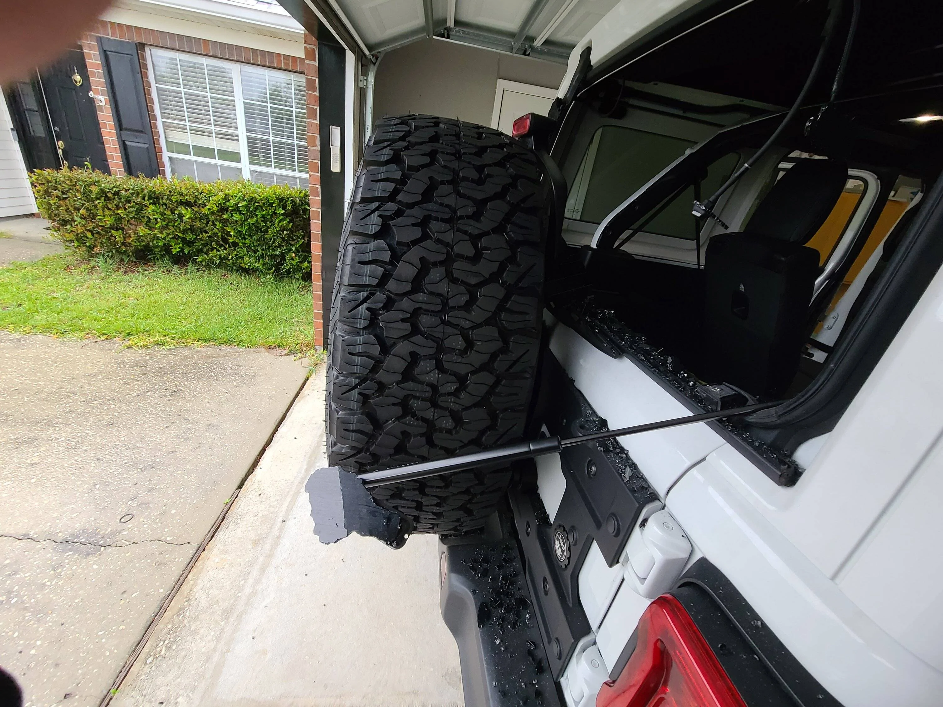 Jeep Wrangler JL Back Windshield Exploded 20230413_072108