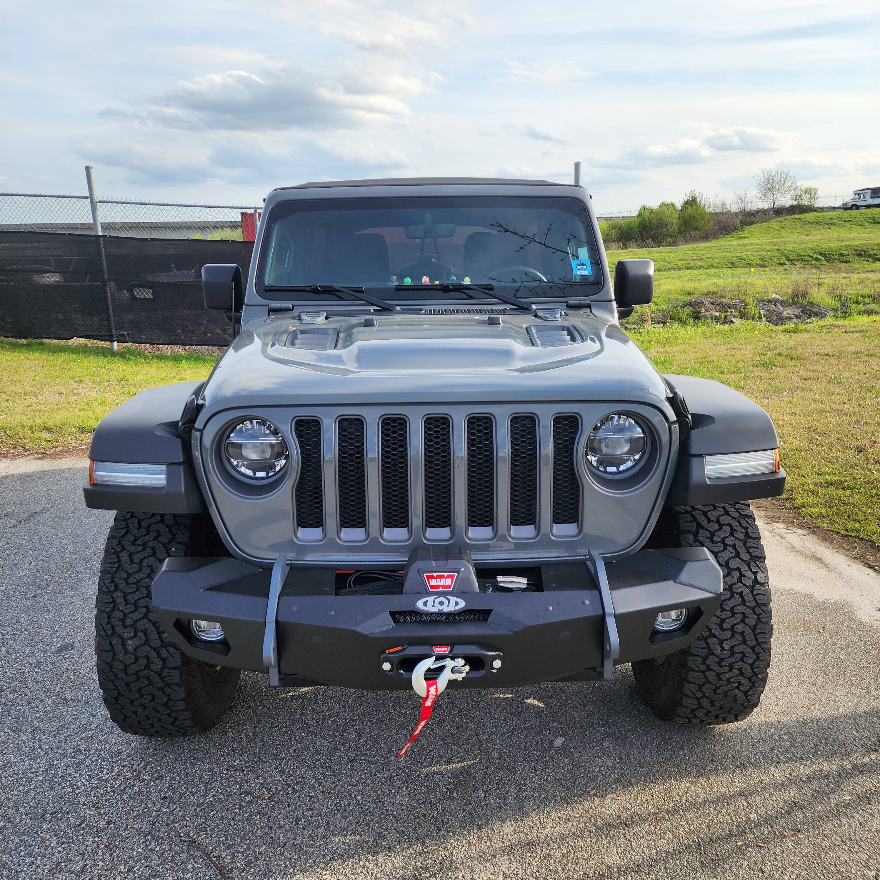 Jeep Wrangler JL Stubby bumper for a daily driver - cons? 20230328_175230
