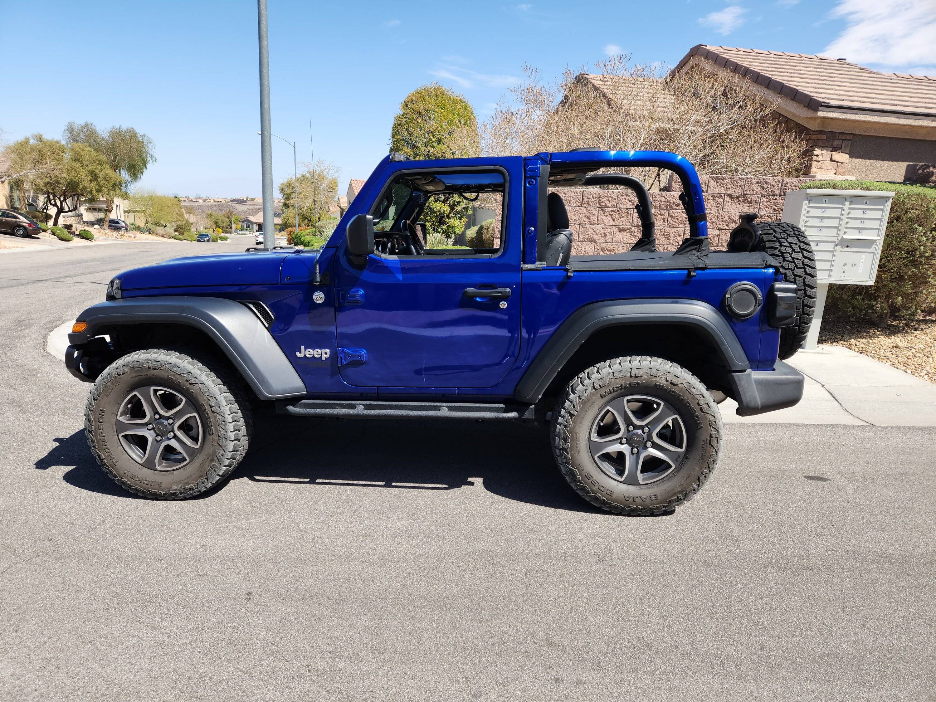 Jeep Wrangler JL JL hard top care 20230413_105805