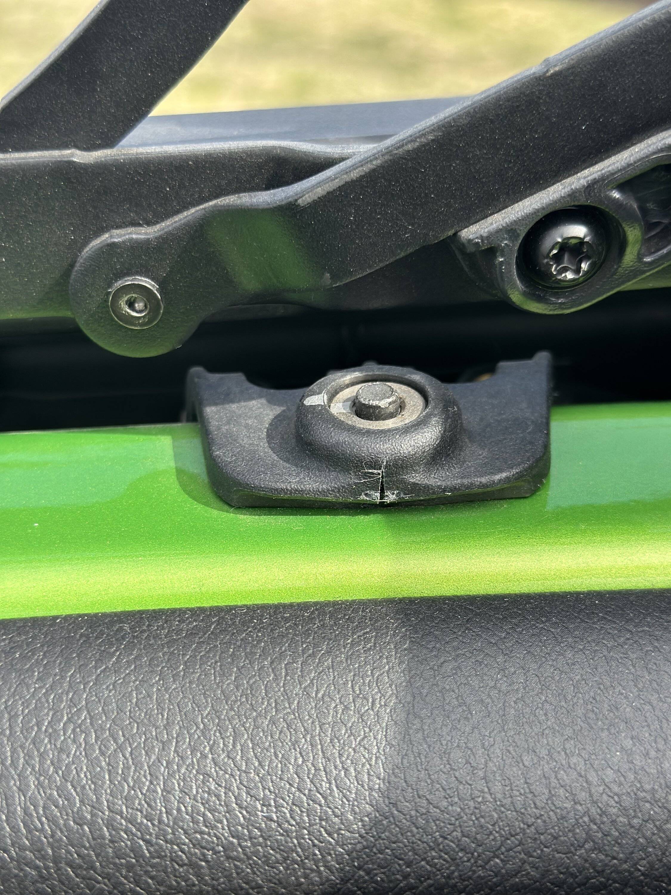 Jeep Wrangler JL Soft Top brackets IMG_0582