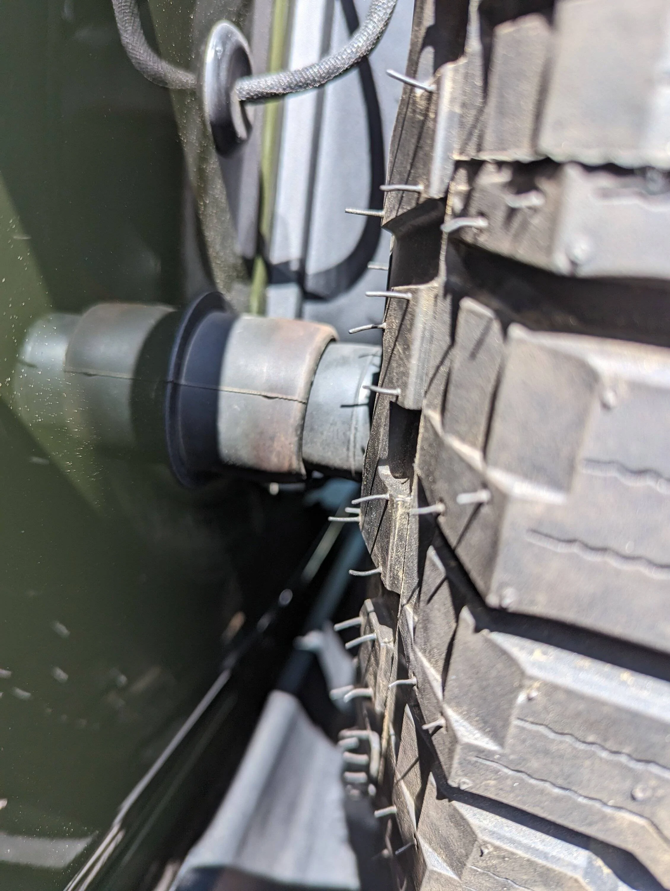 Jeep Wrangler JL Tailgate Bumpstops? PXL_20230417_145826808