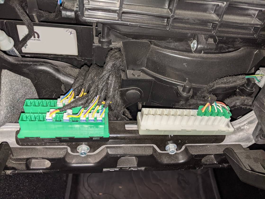 Jeep Wrangler JL STOLEN!!! I hate thieves! connectors