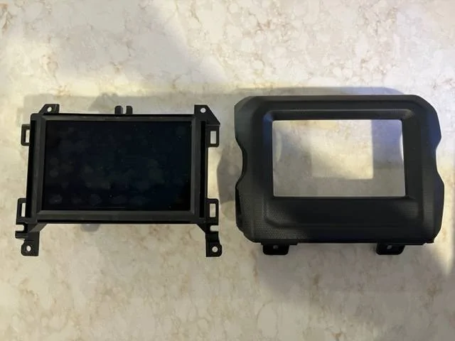 Jeep Wrangler JL 7 Inch UConnect With Bezel IMG_1559