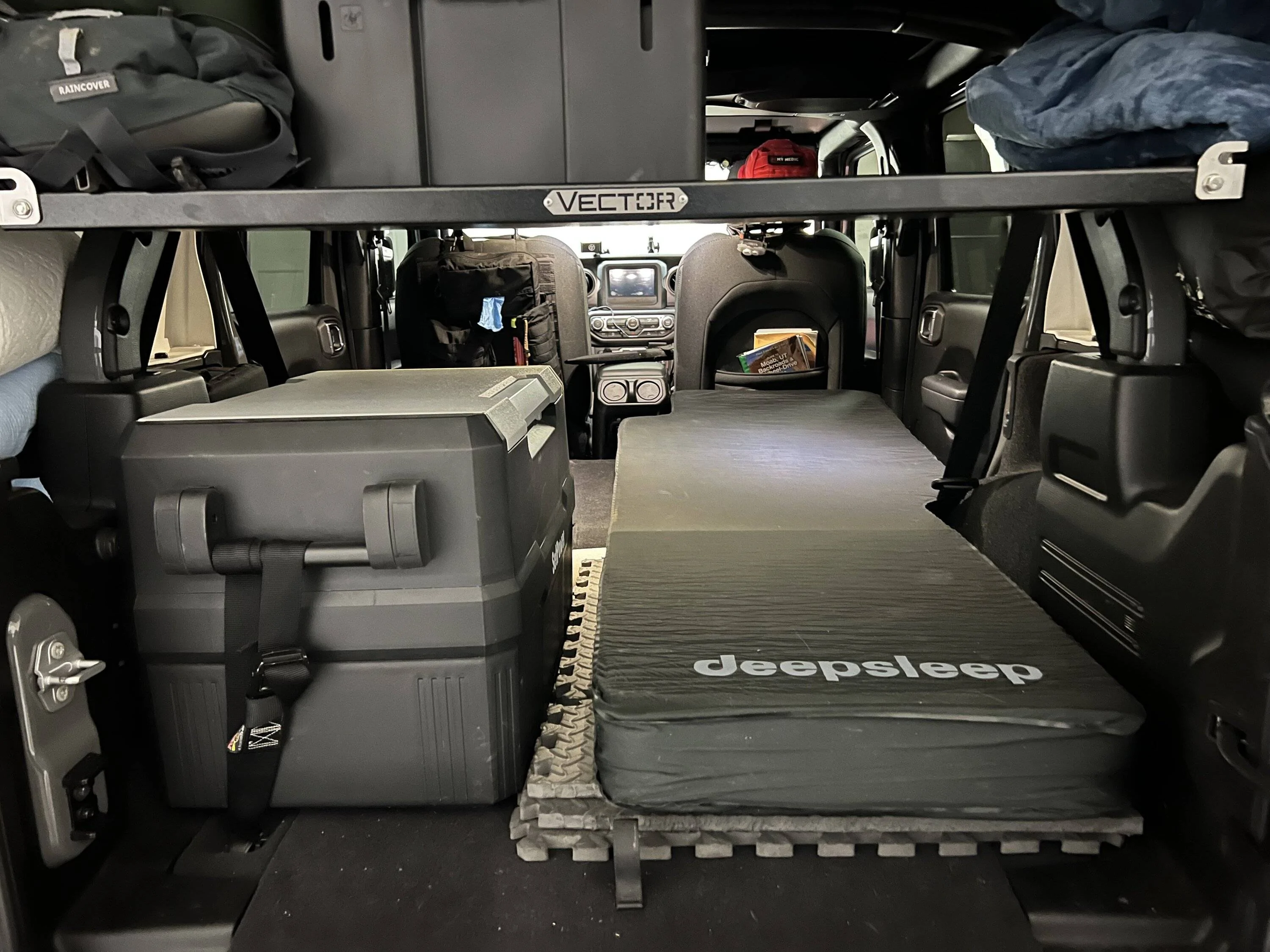 Jeep Wrangler JL Camping inside my jeep IMG_7137