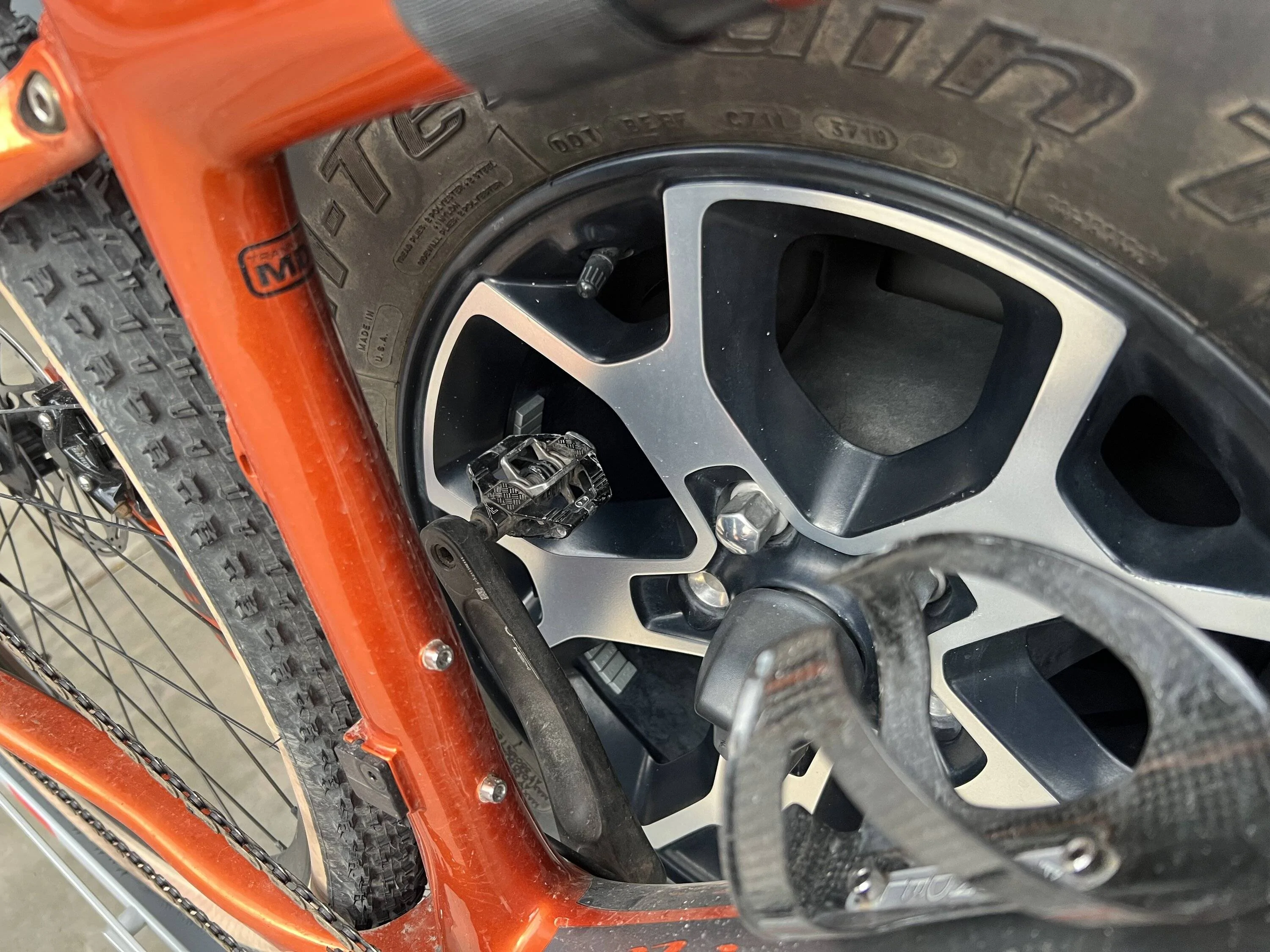Jeep Wrangler JL Hitch Bike Rack recommendations? 1681996770276