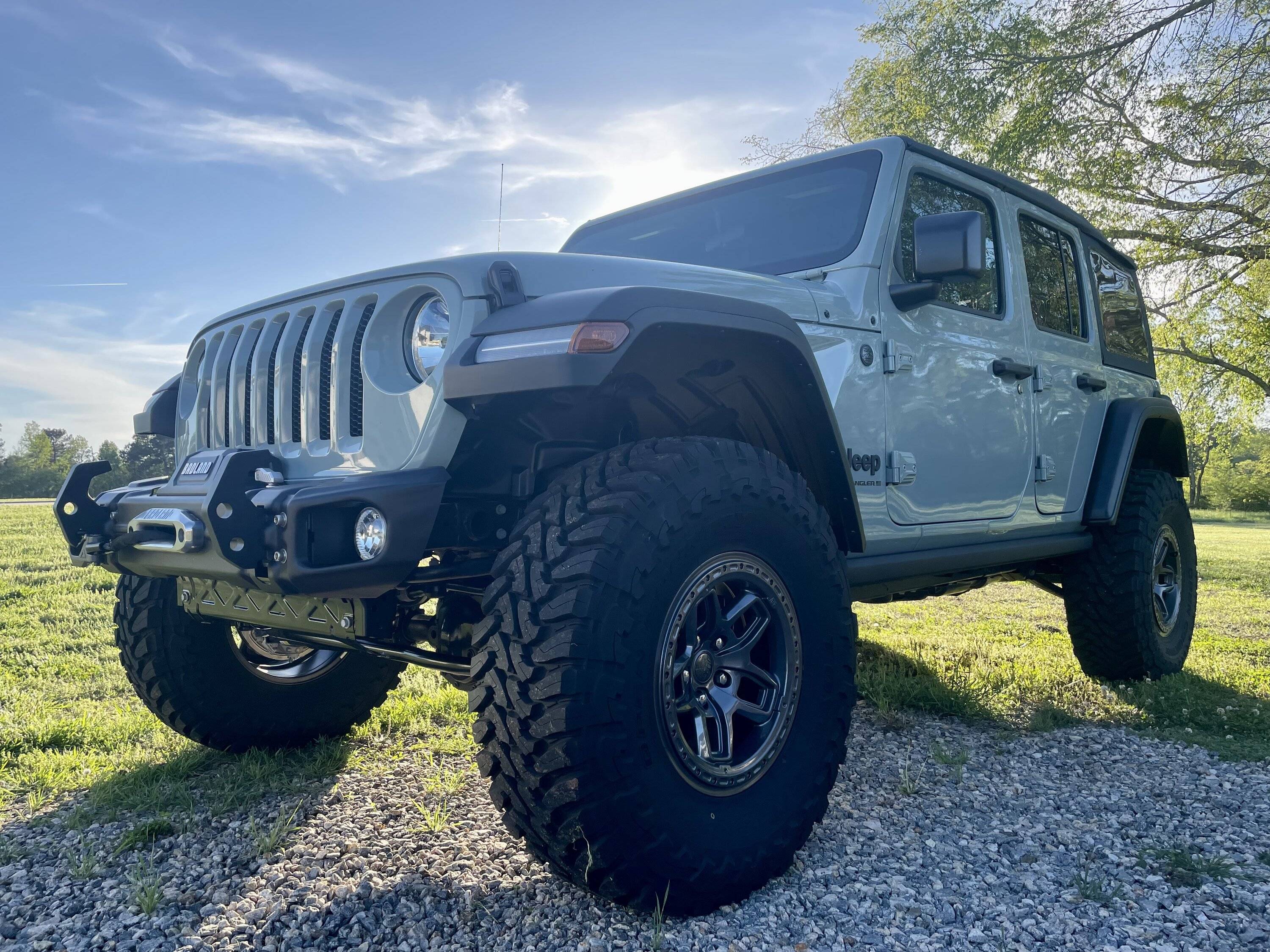 Jeep Wrangler JL AEV Borah wheels on JL IMG_8612