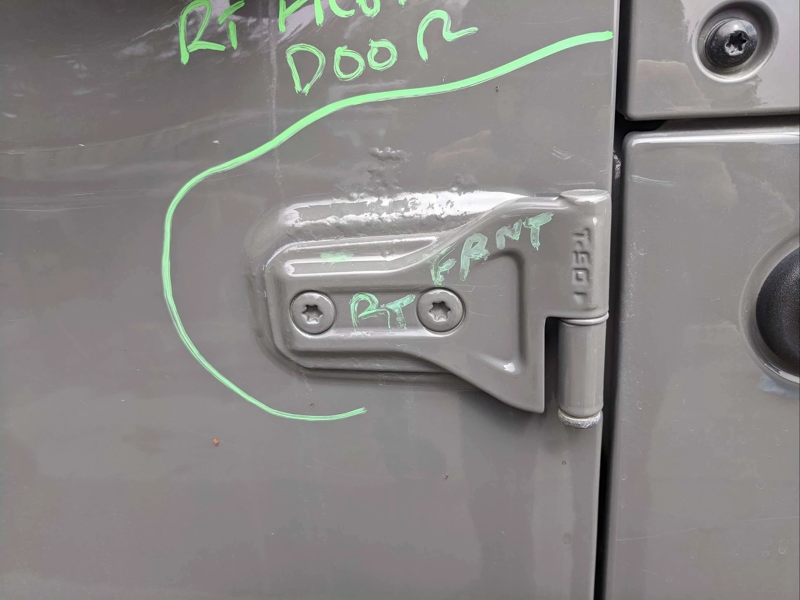 Jeep Wrangler JL Bubbles in Paint at Door Hinges 6107ED8D-C6CA-41FB-93AB-945D3C8E019E