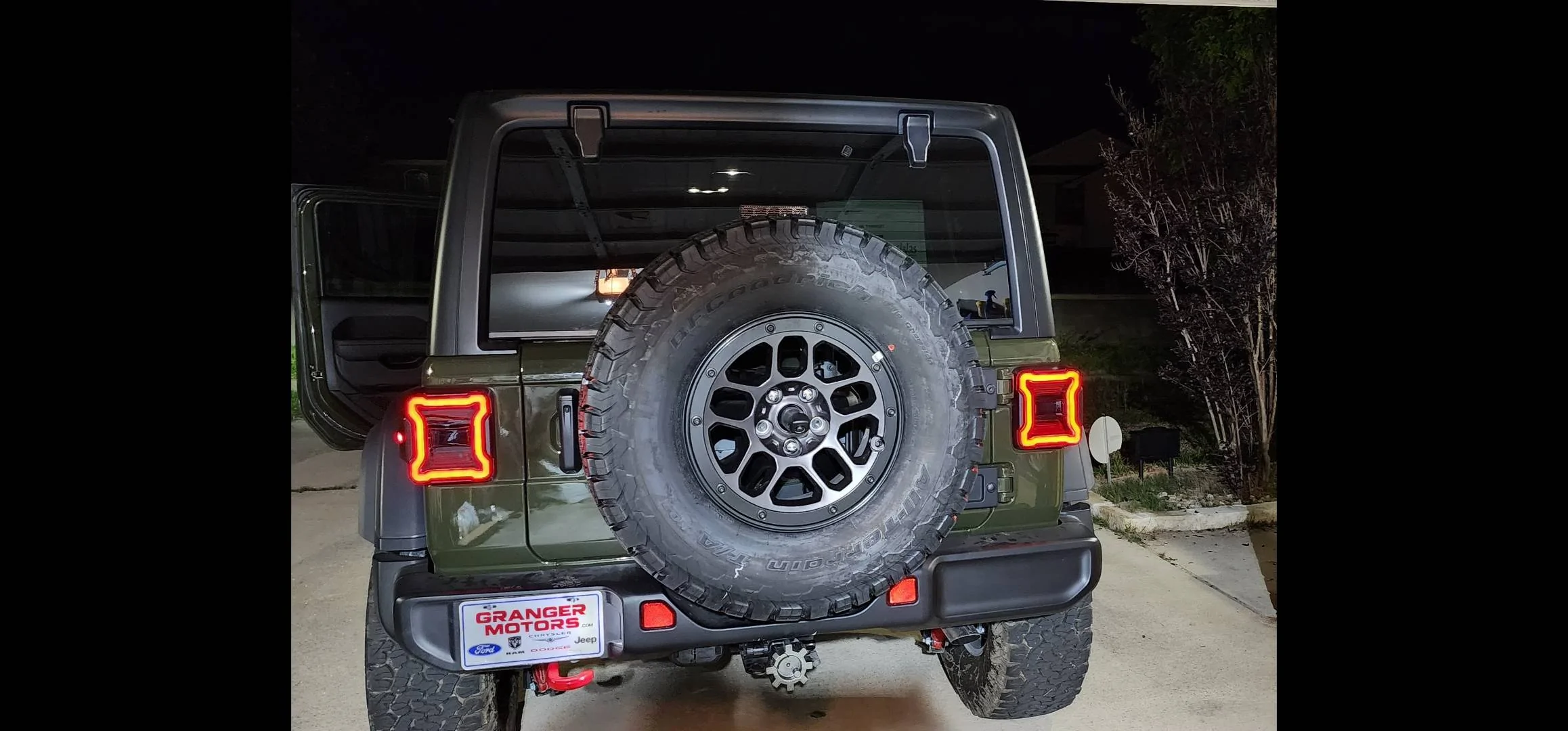 Jeep Wrangler JL 2023 Sarge Green Slow Build Screenshot_20230421_211425_Gallery