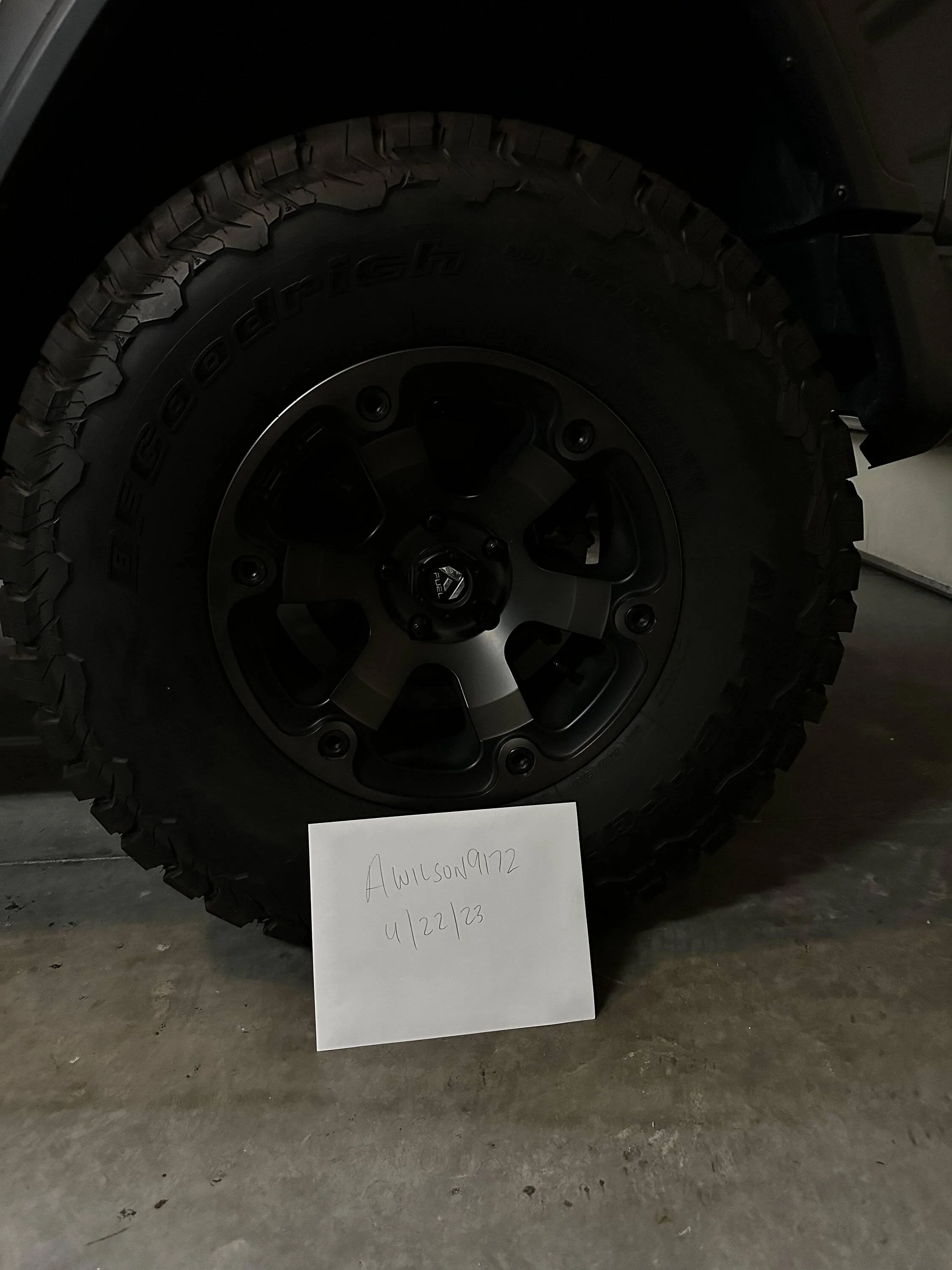 Jeep Wrangler JL 5 17" Fuel Beasts Wheels w/ 35'' K02s unnamed