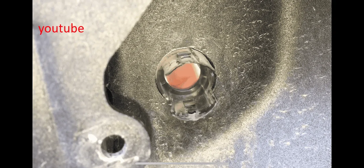 Jeep Wrangler JL Park Sense connectors different between model years? IMG_9731