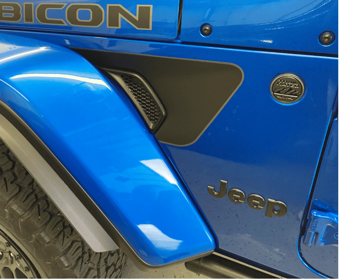 Jeep Wrangler JL Debating debadging 1682448041143