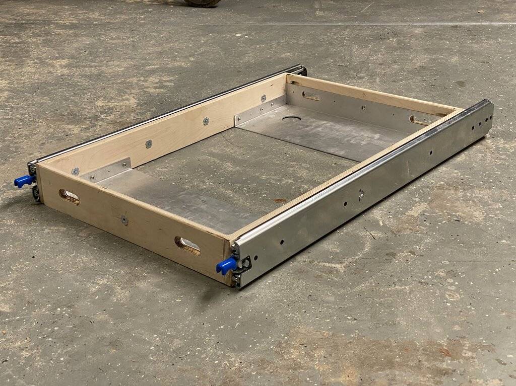 Jeep Wrangler JL A DIY Solution for Soft Tops: Fridge Slide, Drawer System & Sleeping Platform 9427079a56853f4793ef6321173d3c2edd1b1c12ed64d644ce