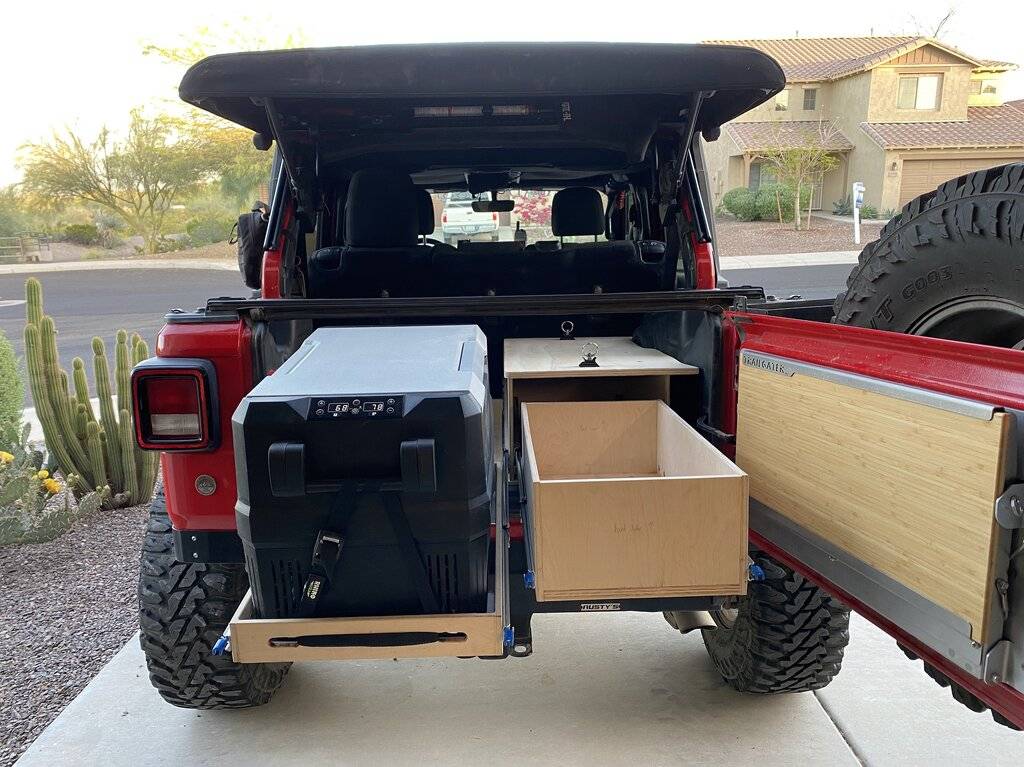 Jeep Wrangler JL A DIY Solution for Soft Tops: Fridge Slide, Drawer System & Sleeping Platform 7a67ed8e77d76e7f76bcaf1f9b15eae0250b3b41be63649f13
