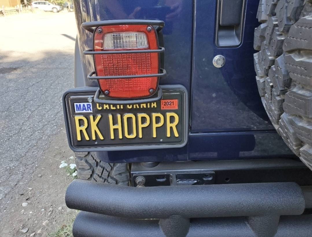 Jeep Wrangler JL Lets see those personalized plates!!! Screenshot_20230426_095414_Photos