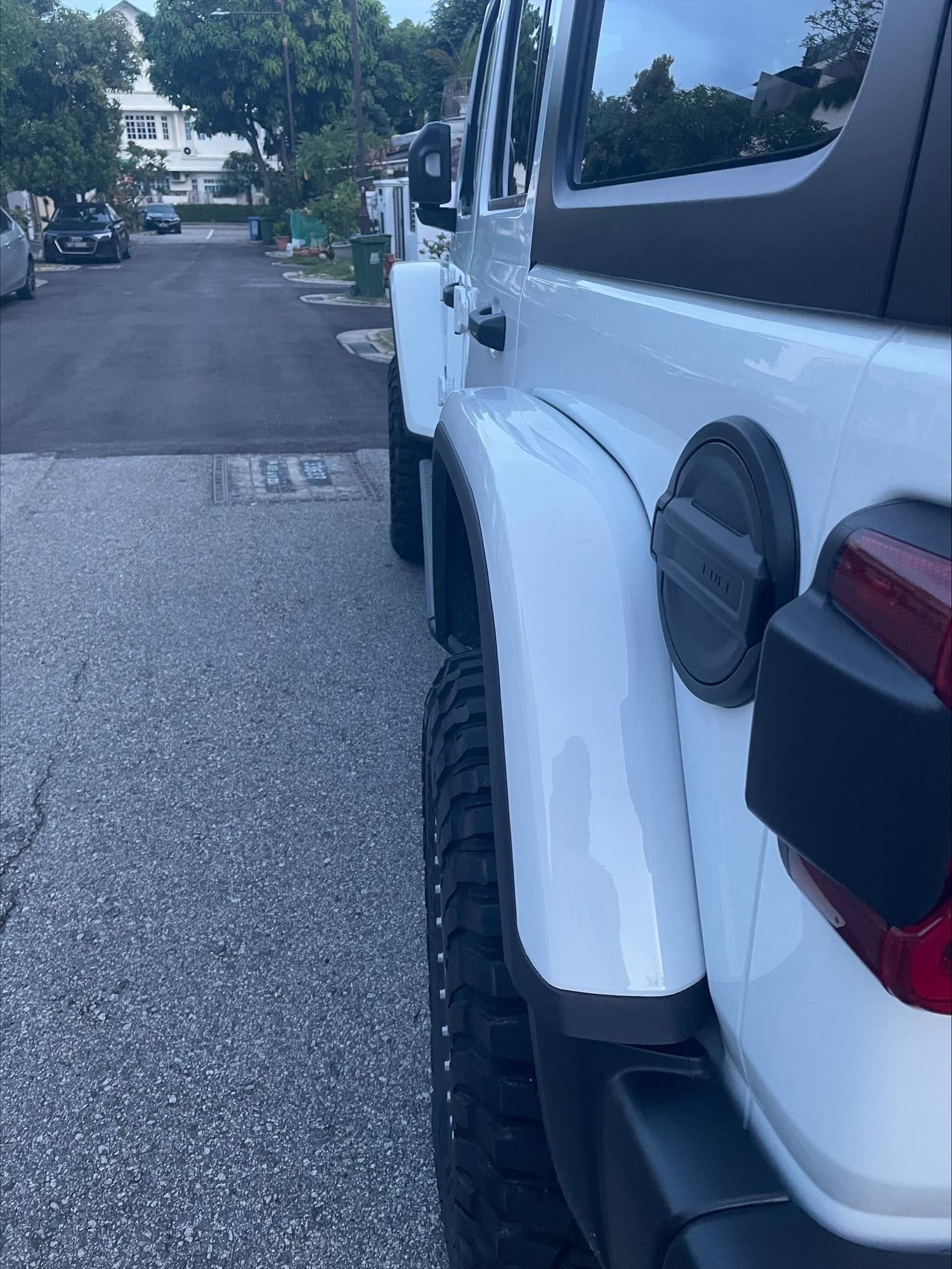 Jeep Wrangler JL AEV Borah wheels on JL Rear Borah