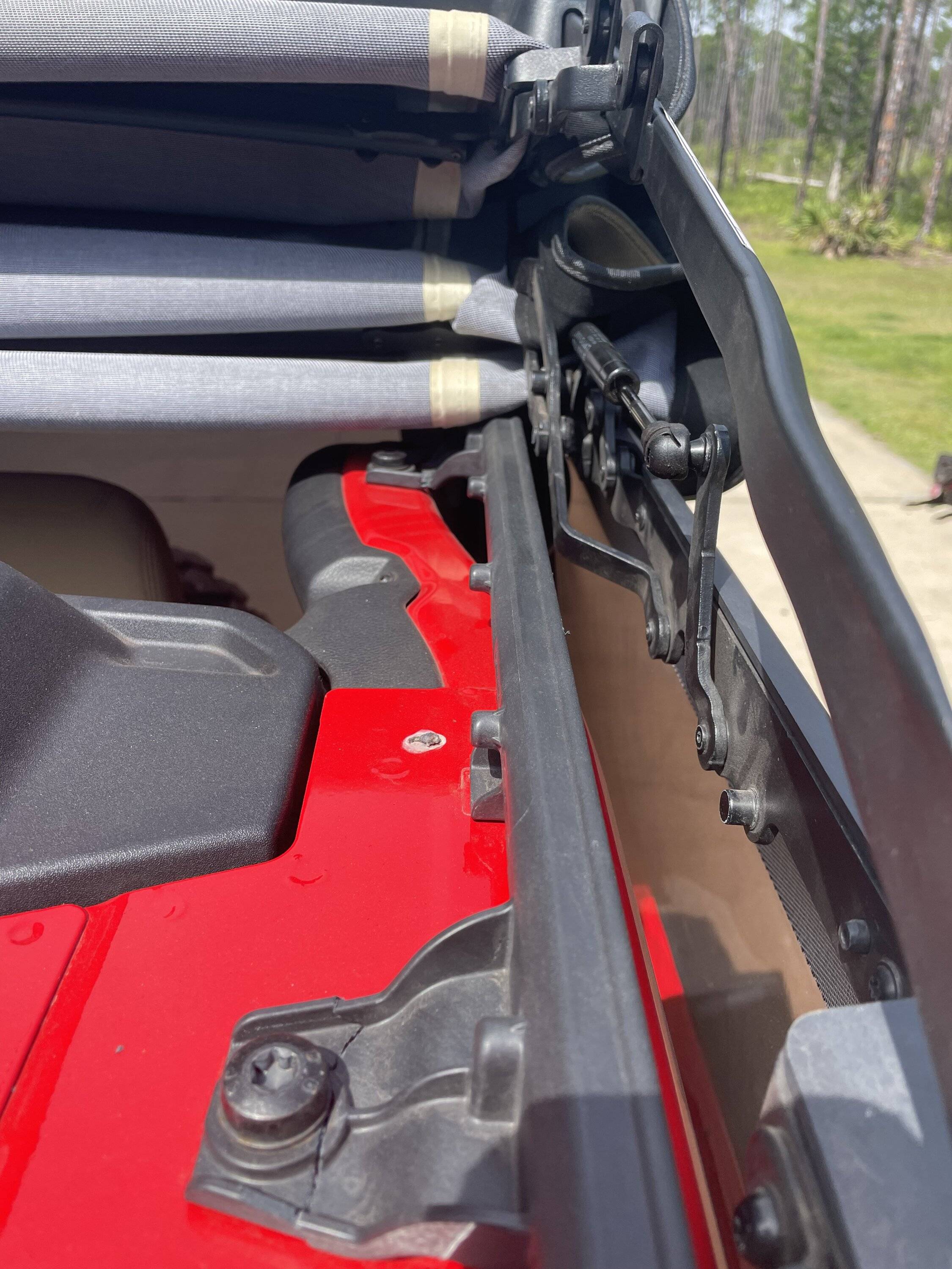 Jeep Wrangler JL Soft Top (2021 Wrangler - 2door) bracket broken IMG_5706