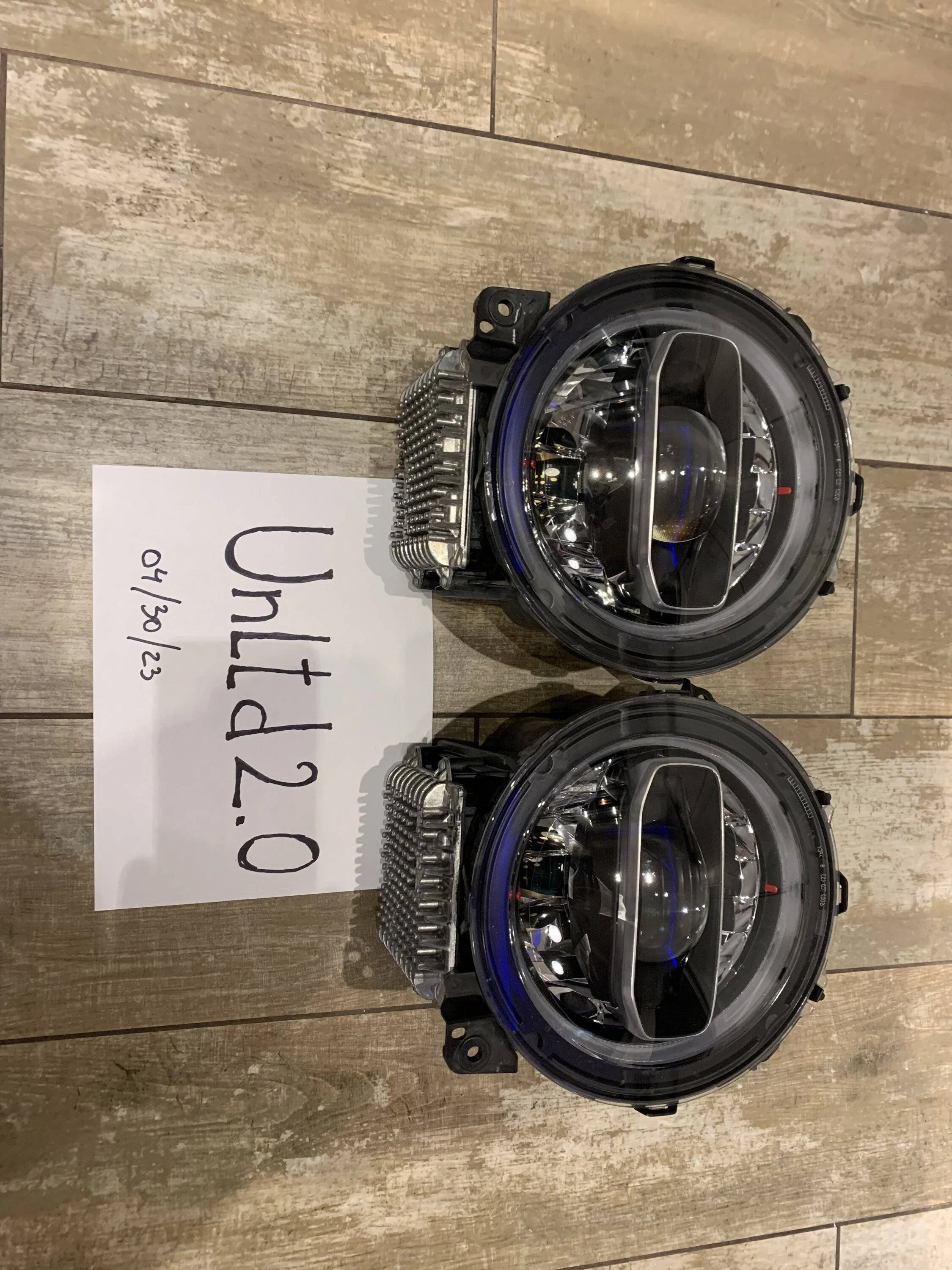 Jeep Wrangler JL LED headlights OEM IMG_7907
