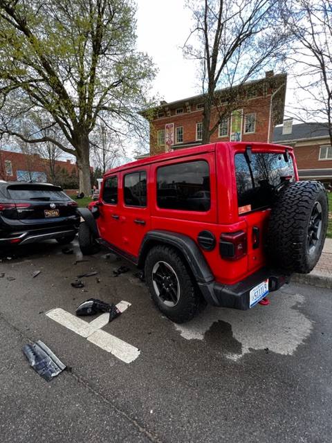 Jeep Wrangler JL $8k damages in first trip out after fresh repaint IMG_6816