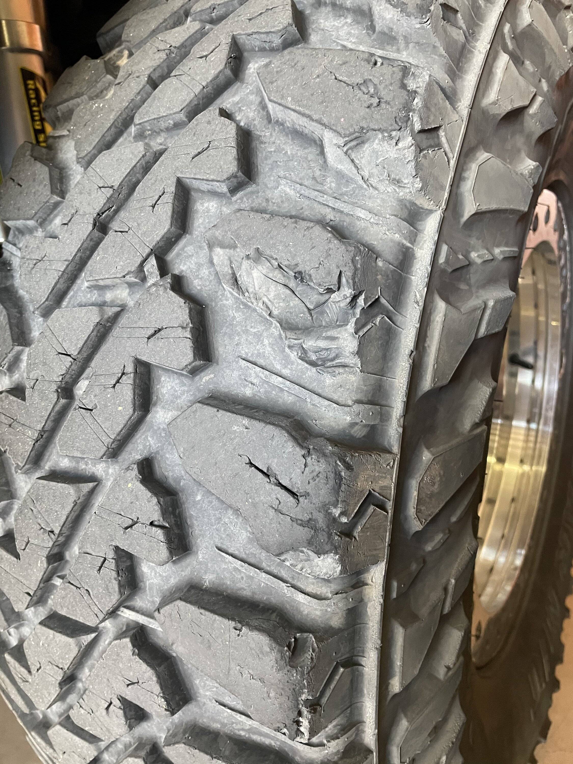 Jeep Wrangler JL Outer Tire Lugs Chewed Up B6F7683B-94EF-4163-89C8-4818EB9D85B4