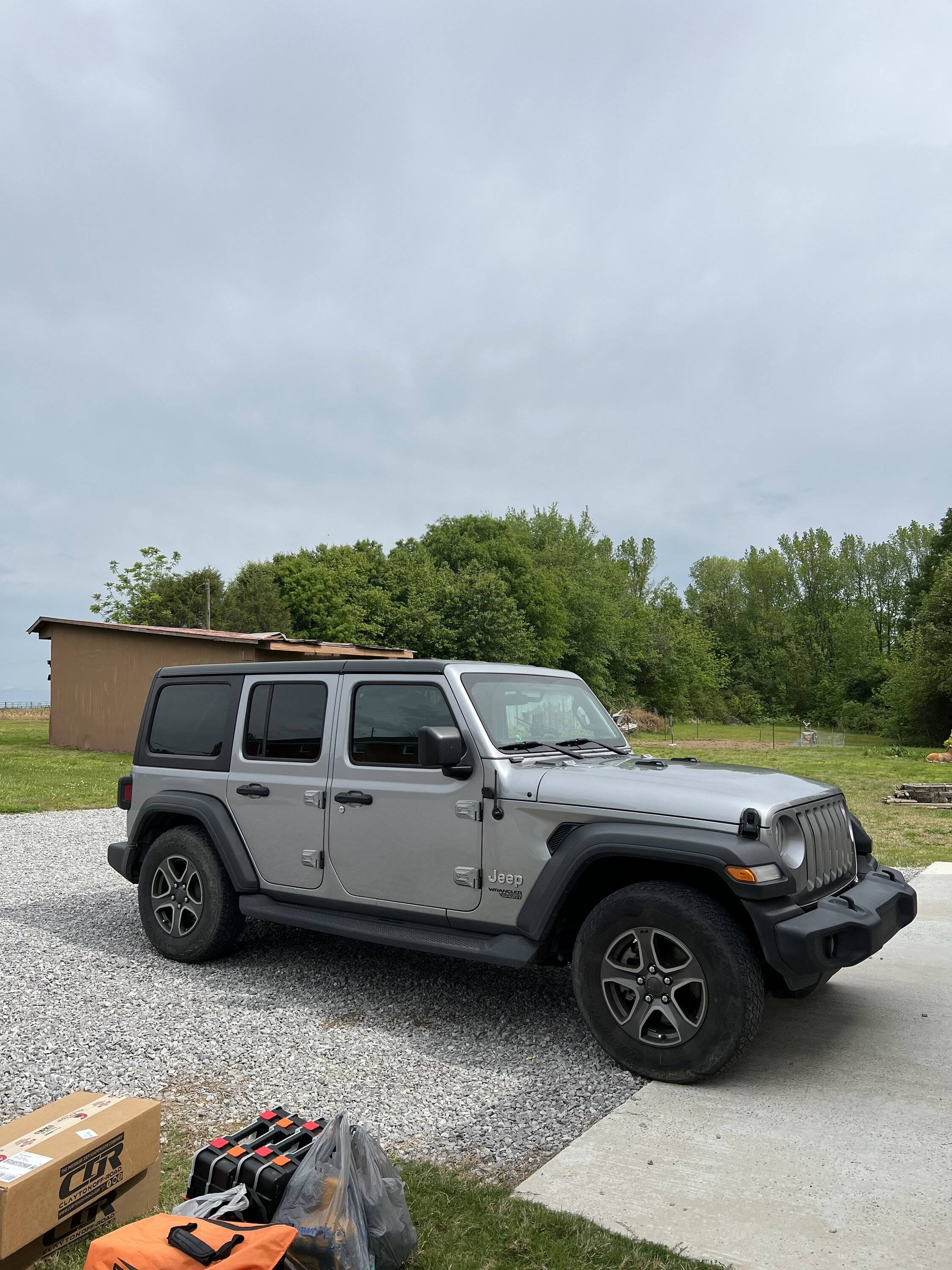 Jeep Wrangler JL Share your stock Jeep vs. your Jeep post mods ☺️✌️ -- Before & After thread IMG_4715