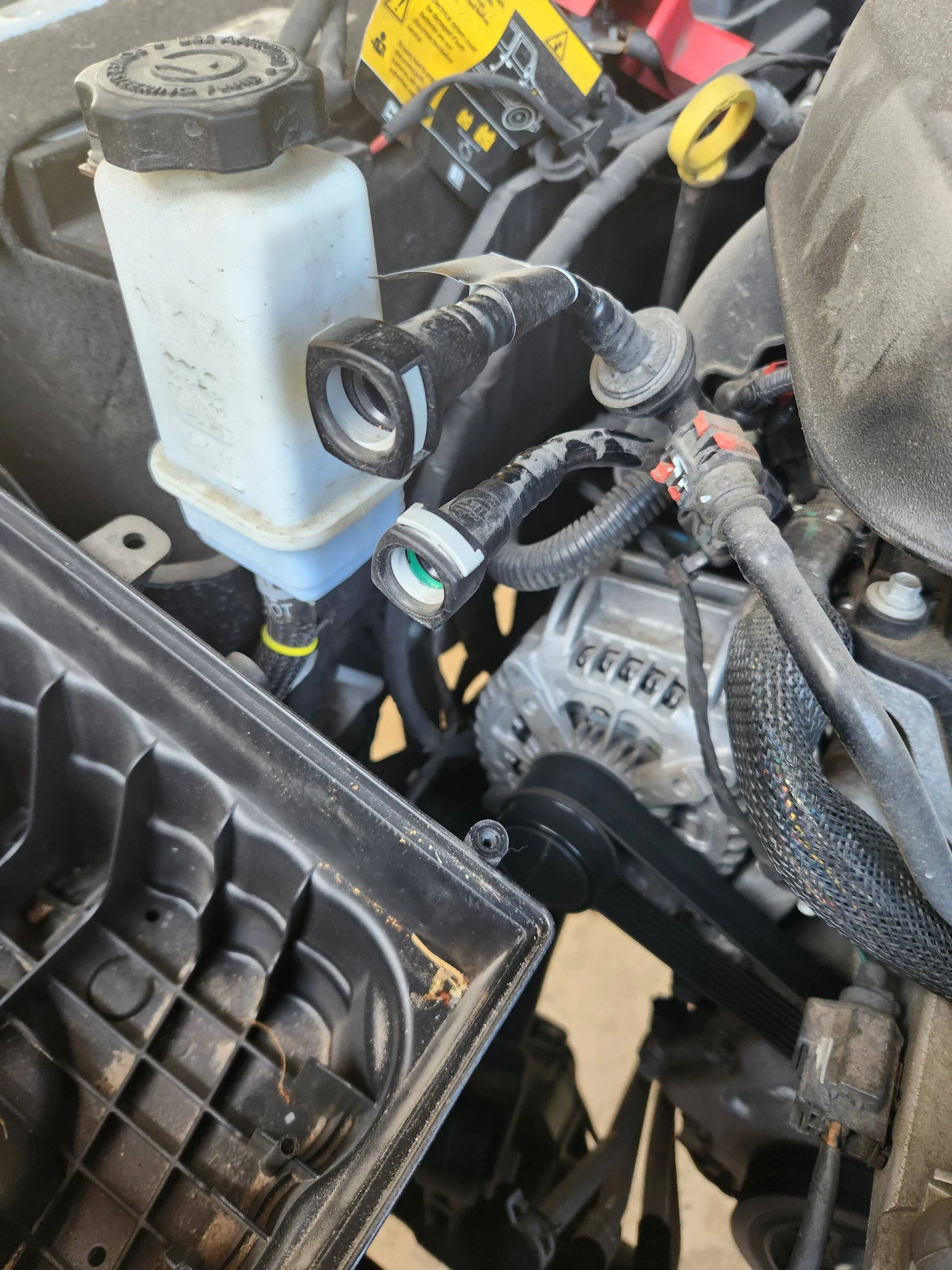 Jeep Wrangler JL What are these 2 cables for? 20230501_153527