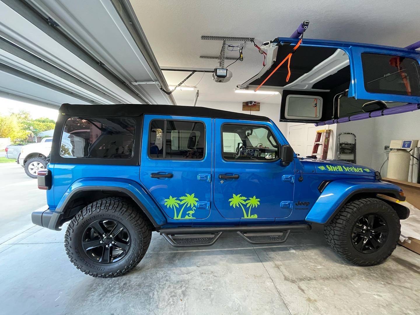 Jeep Wrangler JL Did I get the wrong color Blue?? E1EE1130-1980-4A33-8524-F2D5B2F19227