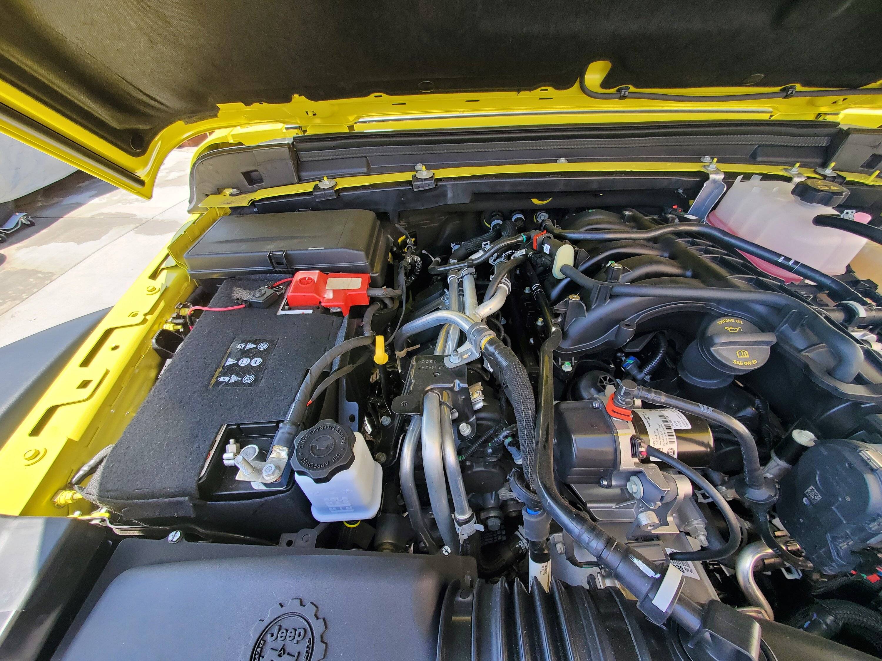Jeep Wrangler JL E Torque battery Disconnecting 20230419_121816