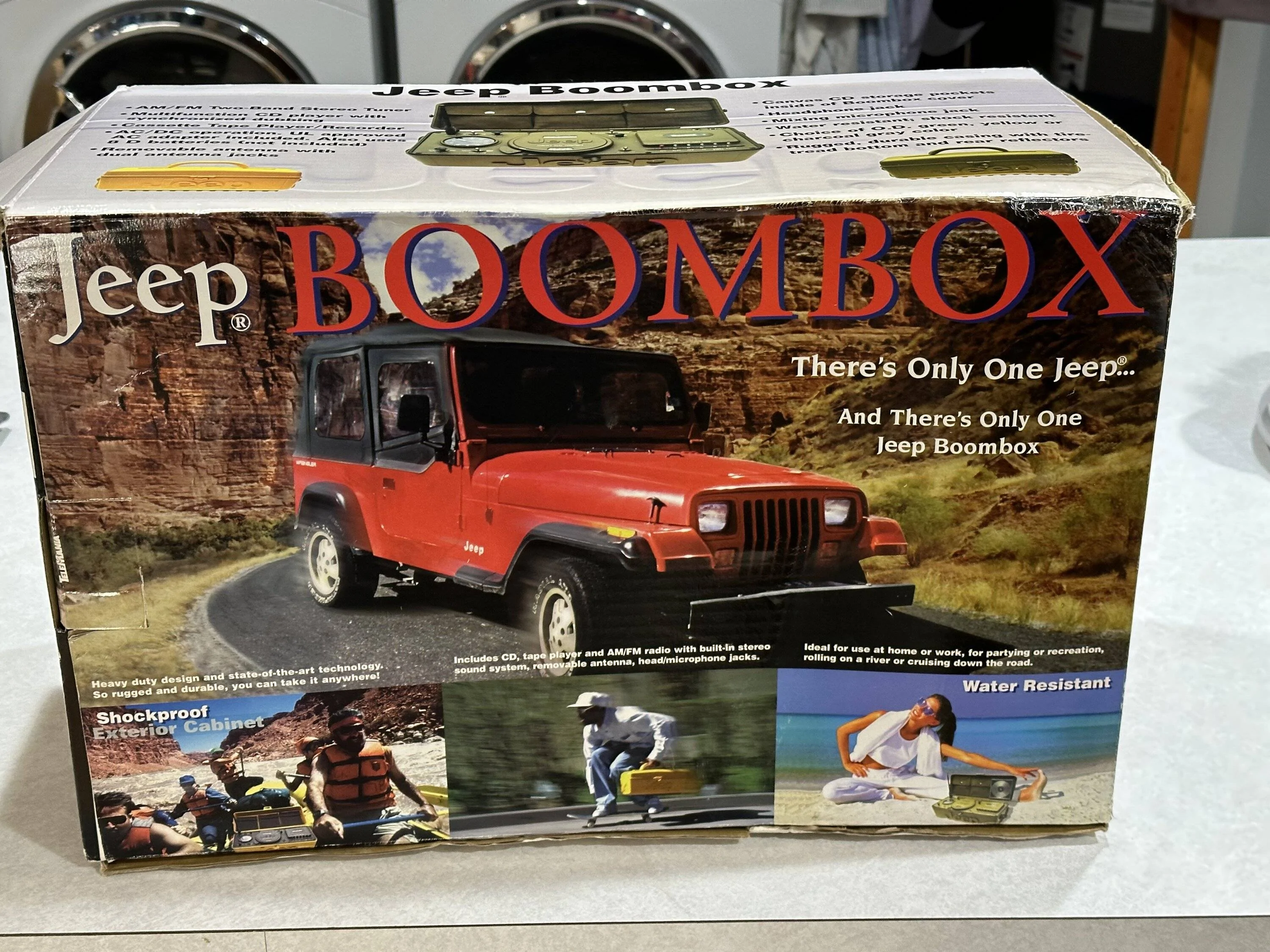 Jeep Wrangler JL I want a CD player IMG_3592