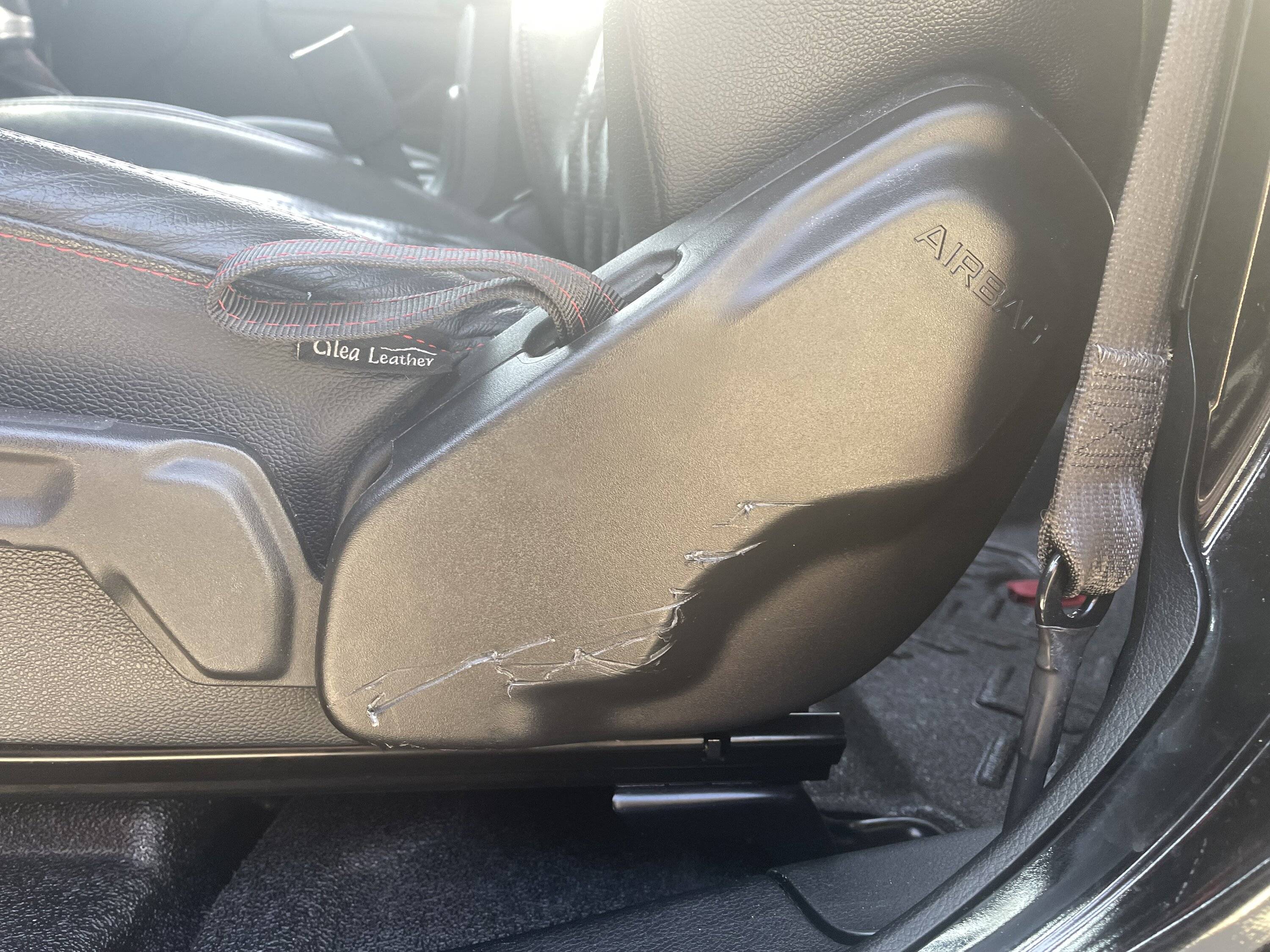 Jeep Wrangler JL Armorlite JL Floor System IMG_1873