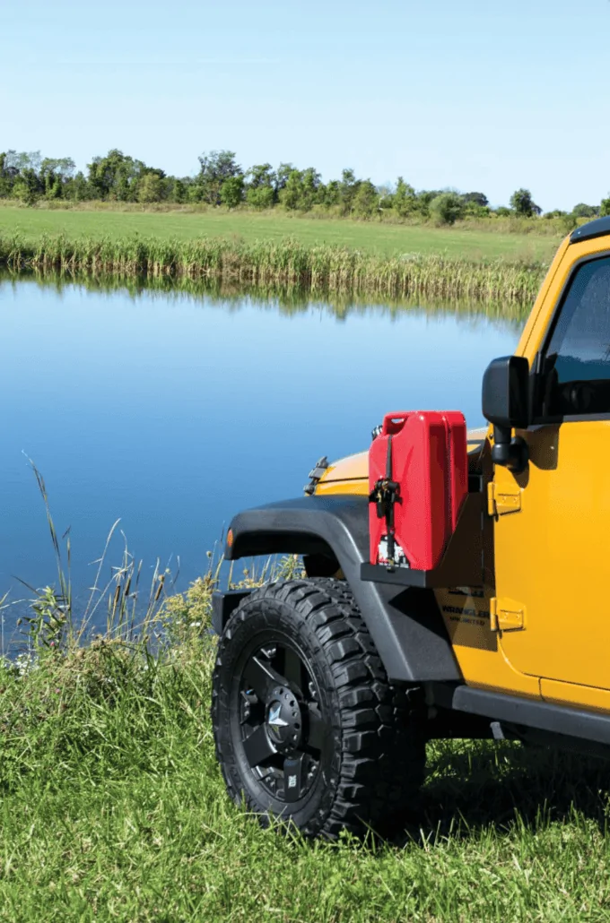 Jeep Wrangler JL Fender Mounted Fuel Can Holder Screenshot_20230514-100403-102