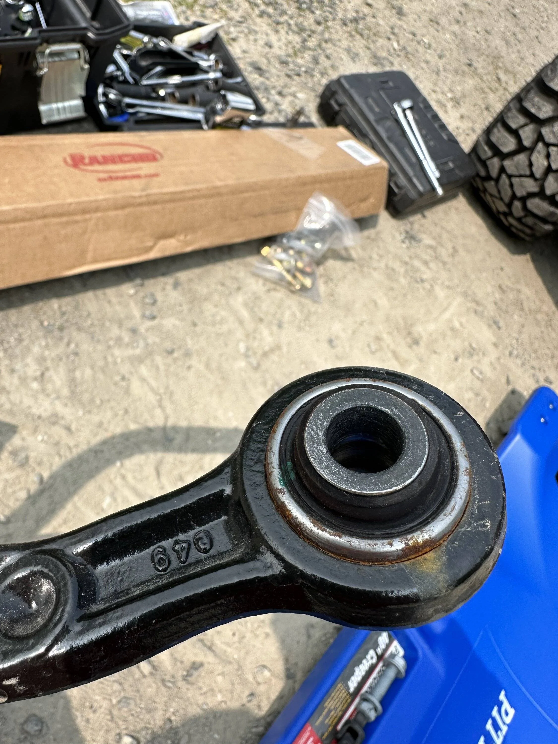 Jeep Wrangler JL Track bar bolts IMG_5599