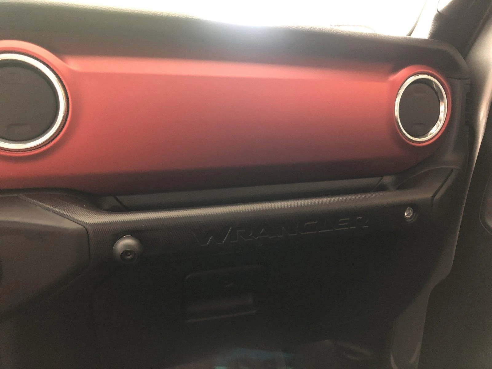 Jeep Wrangler JL Cell Phone Mounting imag
