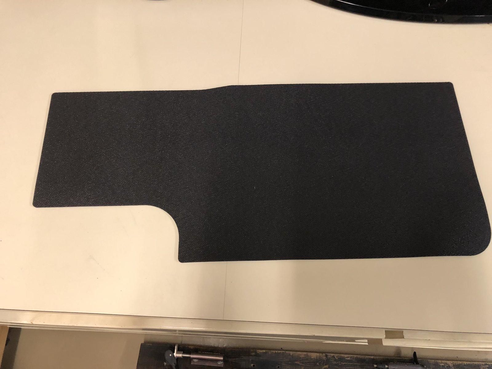 Jeep Wrangler JL what is this rubber mat for? IMG_8984.JPG