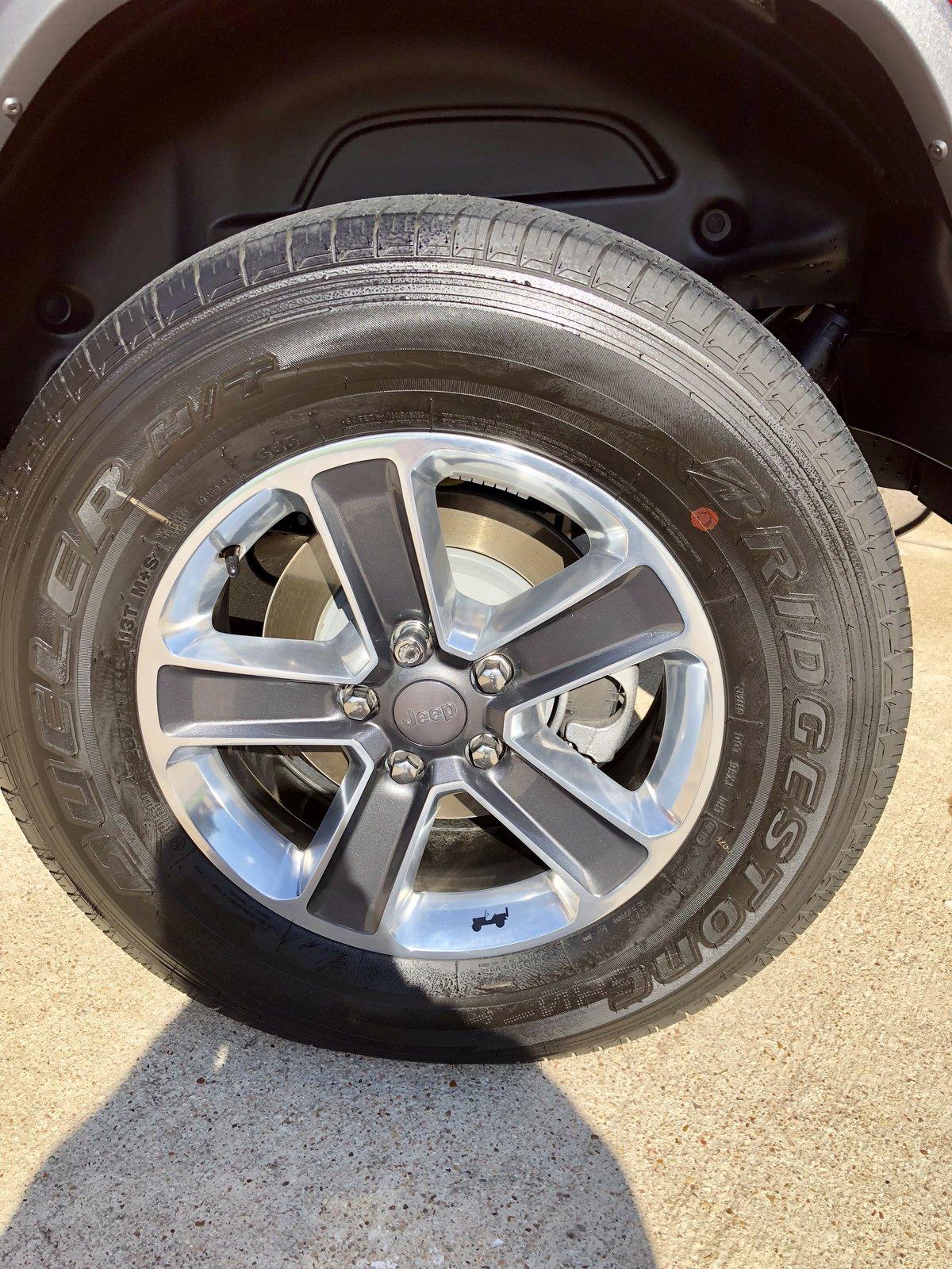 Jeep Wrangler JL WTS: All 5 Wheels +Tires+TPMS 526B549D-042F-4C70-A6E6-45CDCB891EA0