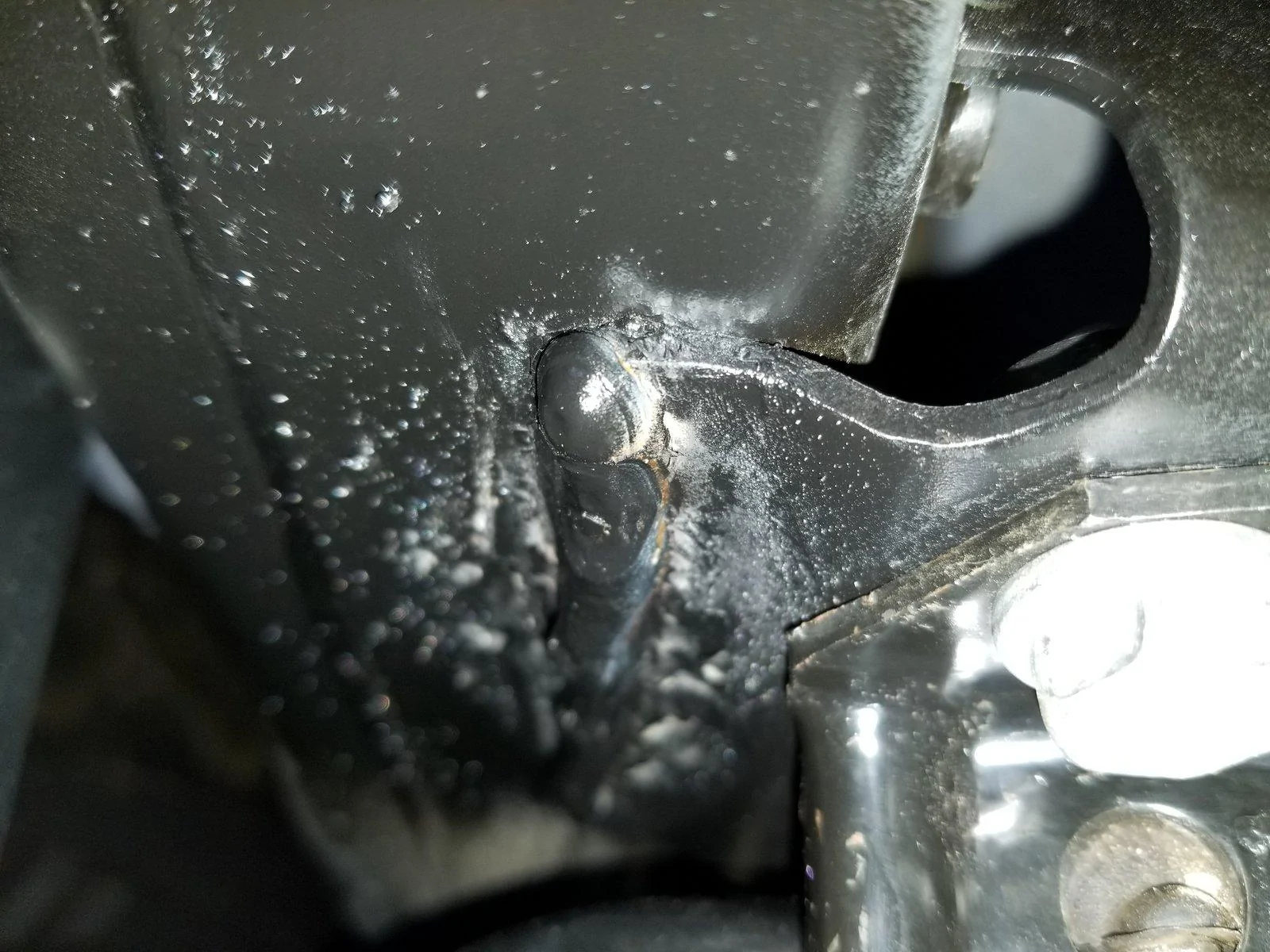 Jeep Wrangler JL JL welding Issues Aug-09-18-driverside-rear-track-bar-before-after_2