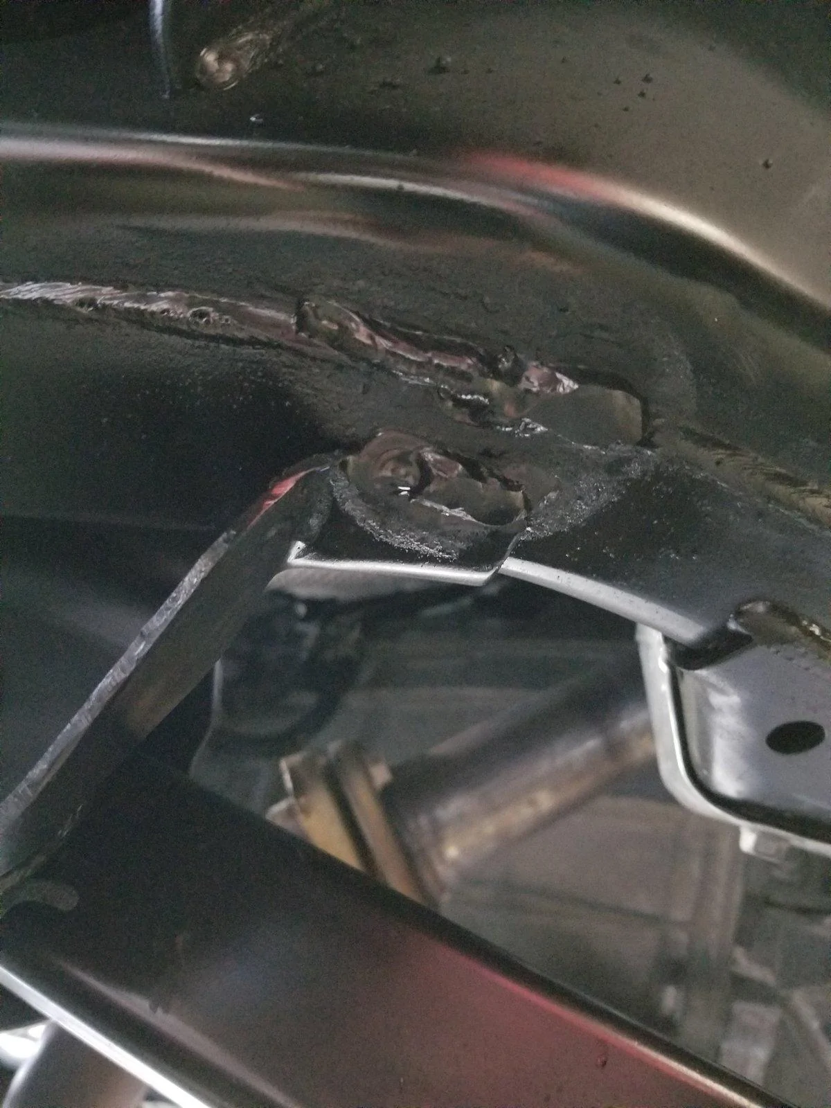 Jeep Wrangler JL JL welding Issues Aug-09-18-passenger-under-frame-after-reweld