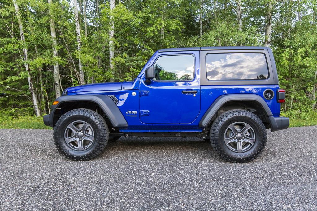 Jeep Wrangler JL 2 simple mods - what a difference. 29000162577_7834c3b57c_b