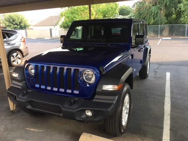 Jeep Wrangler JL Should I ? IMG_1167