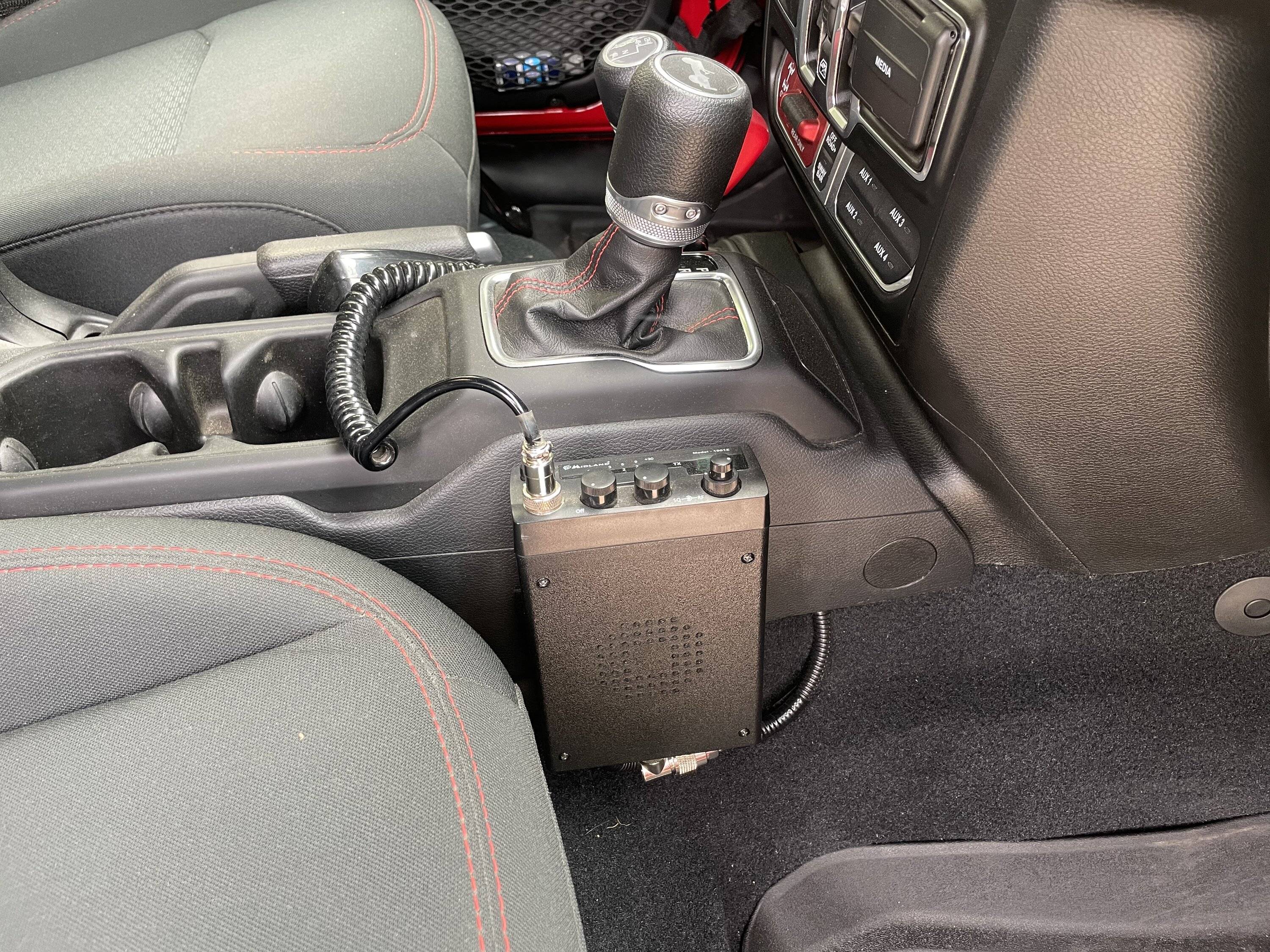Jeep Wrangler JL Best CB Radios for Wrangler A8E3B527-531A-4D56-BF11-C81E6A76A1E6