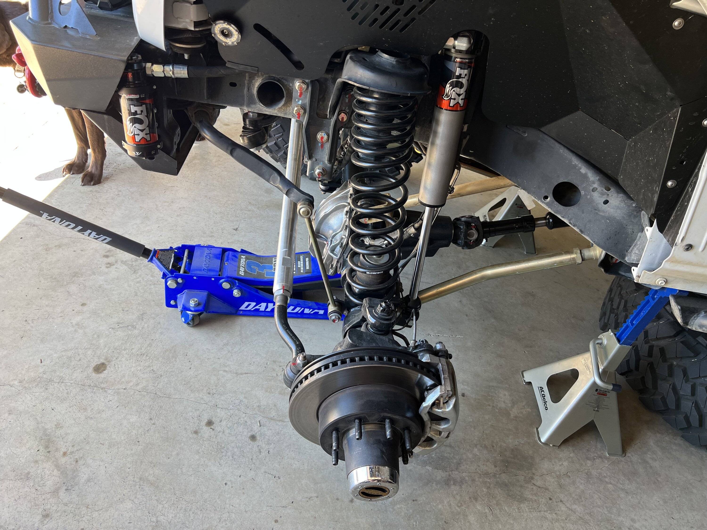 Jeep Wrangler JL Dana UD60 front shock relocation for Fox 2.5 IMG_2318