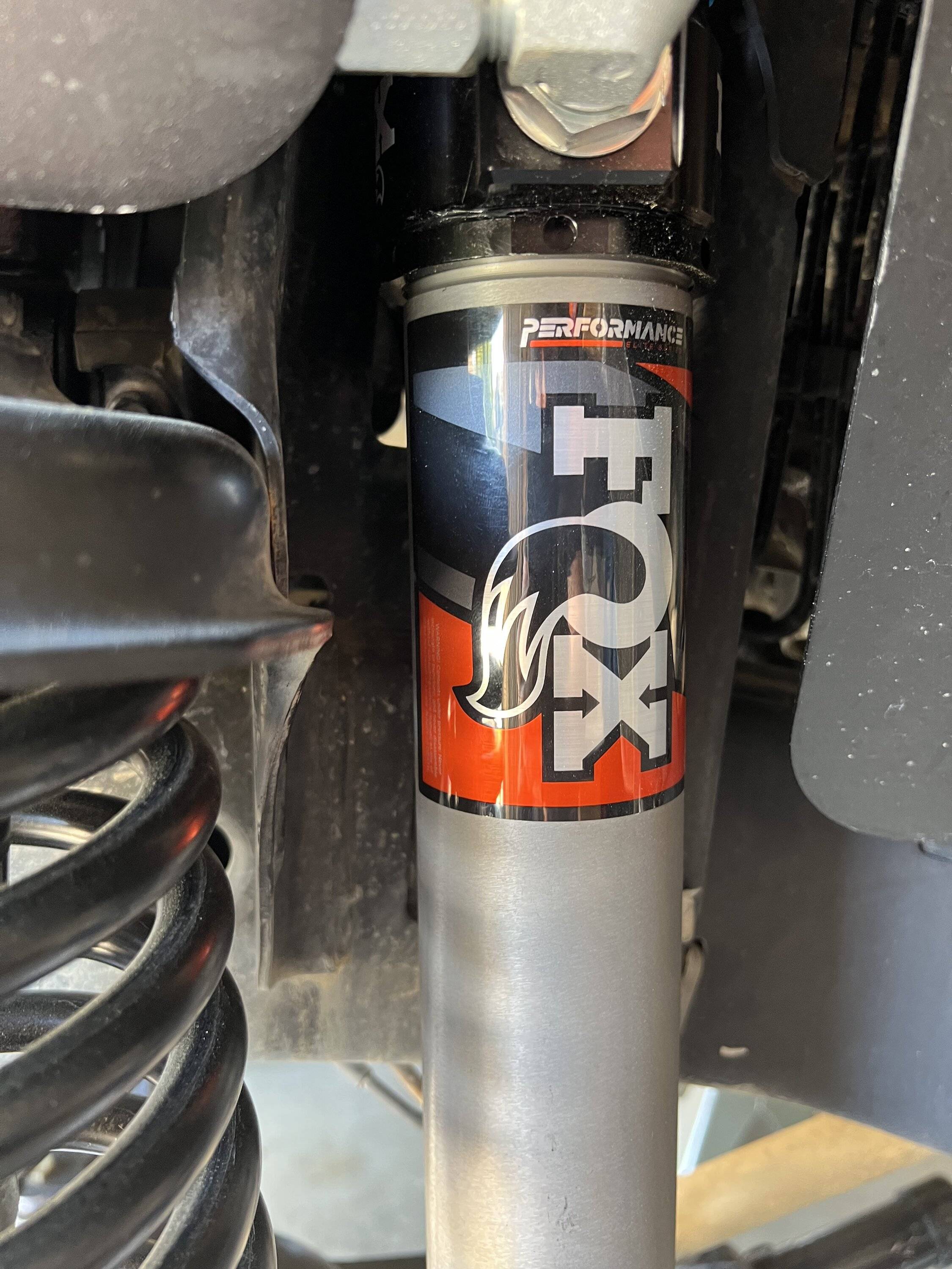 Jeep Wrangler JL Dana UD60 front shock relocation for Fox 2.5 IMG_2319