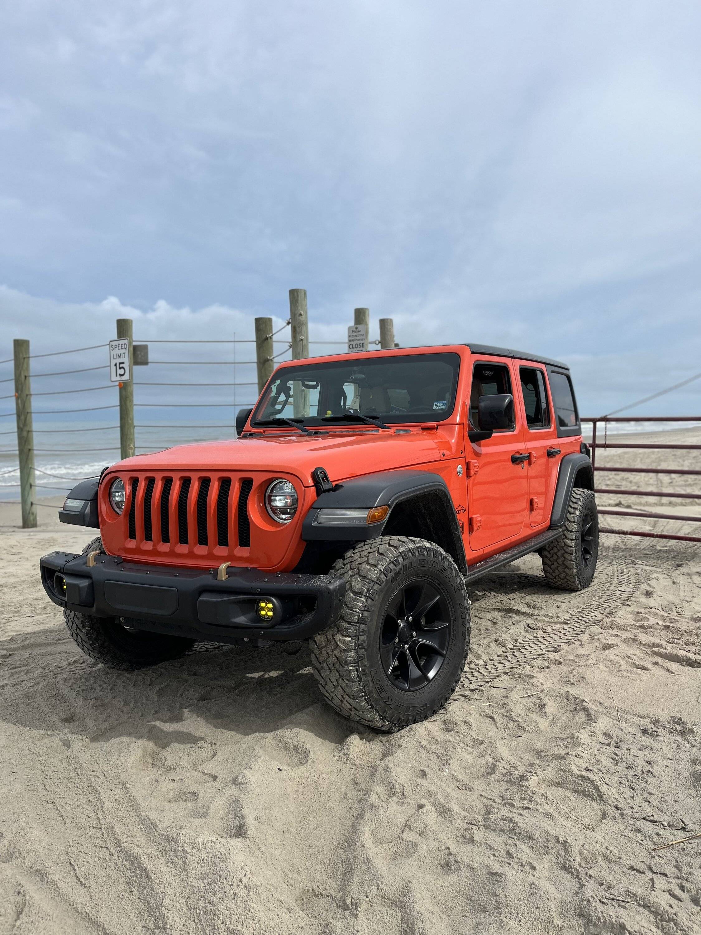 Jeep Wrangler JL Mopar Wheel $500 AE55CA53-1095-418C-BB48-FAAACB9488A7