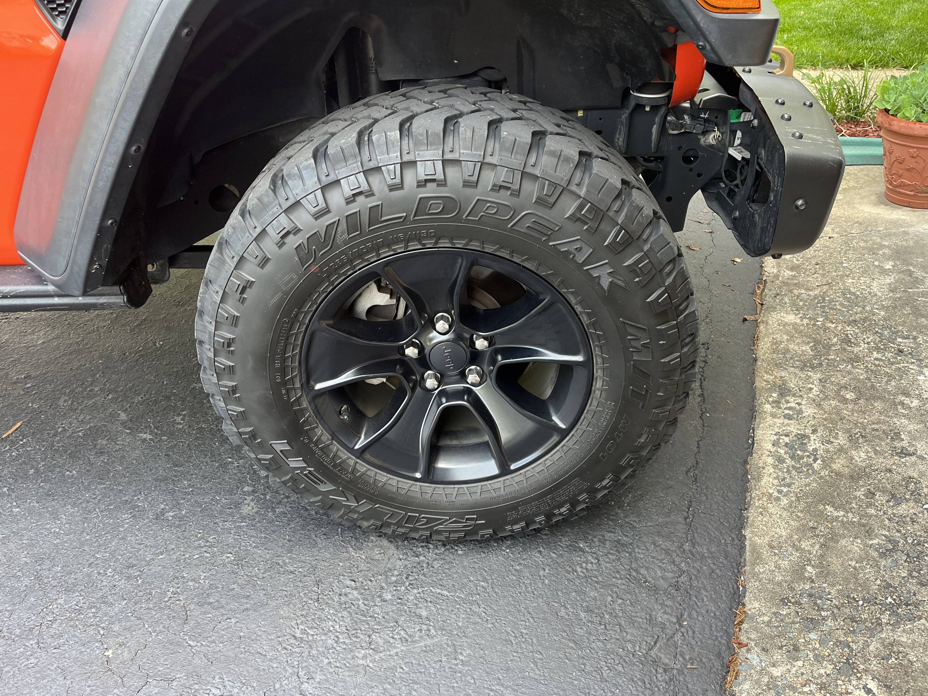 Jeep Wrangler JL Mopar Wheel $500 92700208-7BB8-40B4-BB93-7ADD4962804D