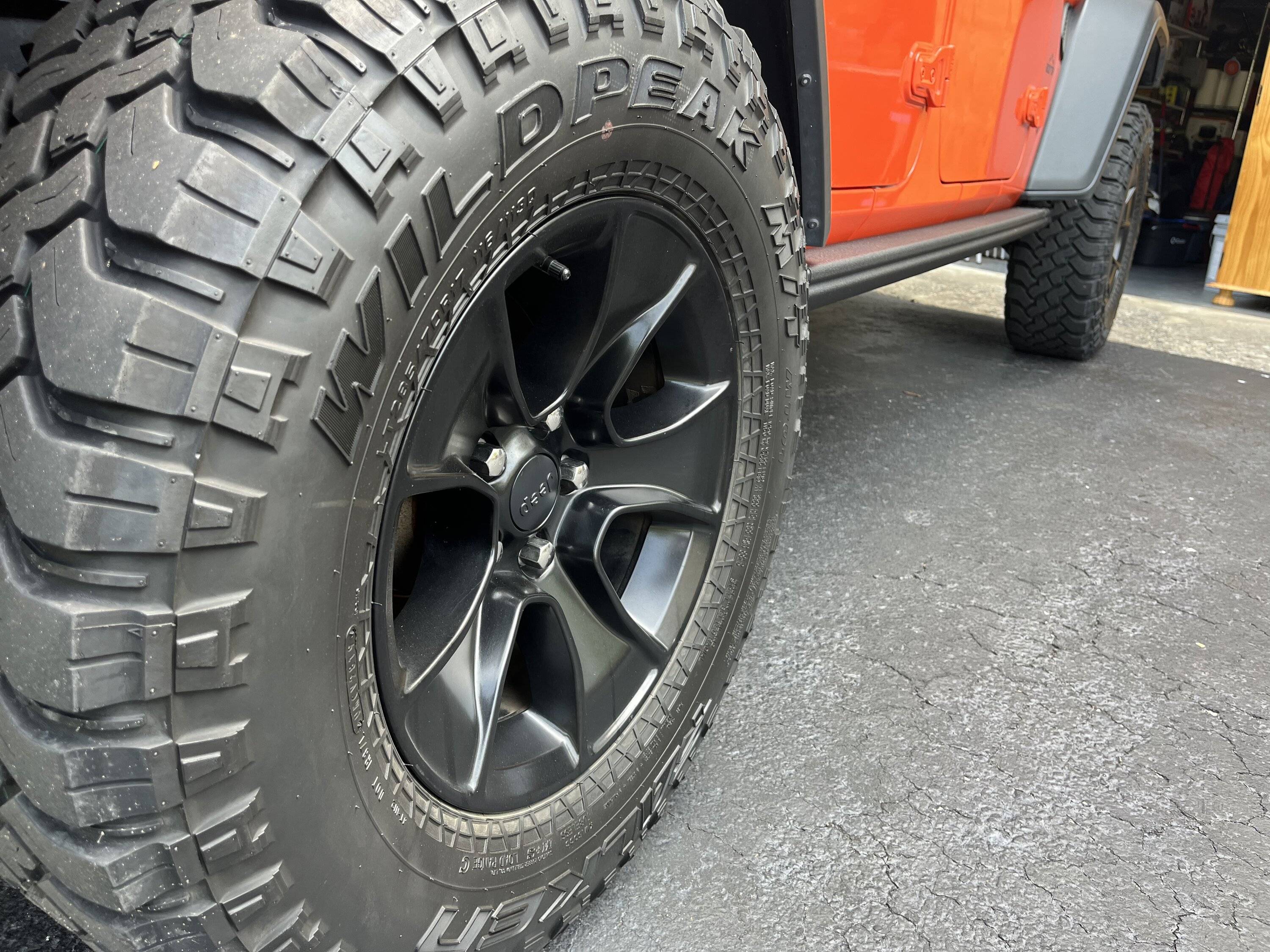 Jeep Wrangler JL Mopar Wheel $500 2E9F2FC4-FE6A-4742-A240-E7677FB431DD