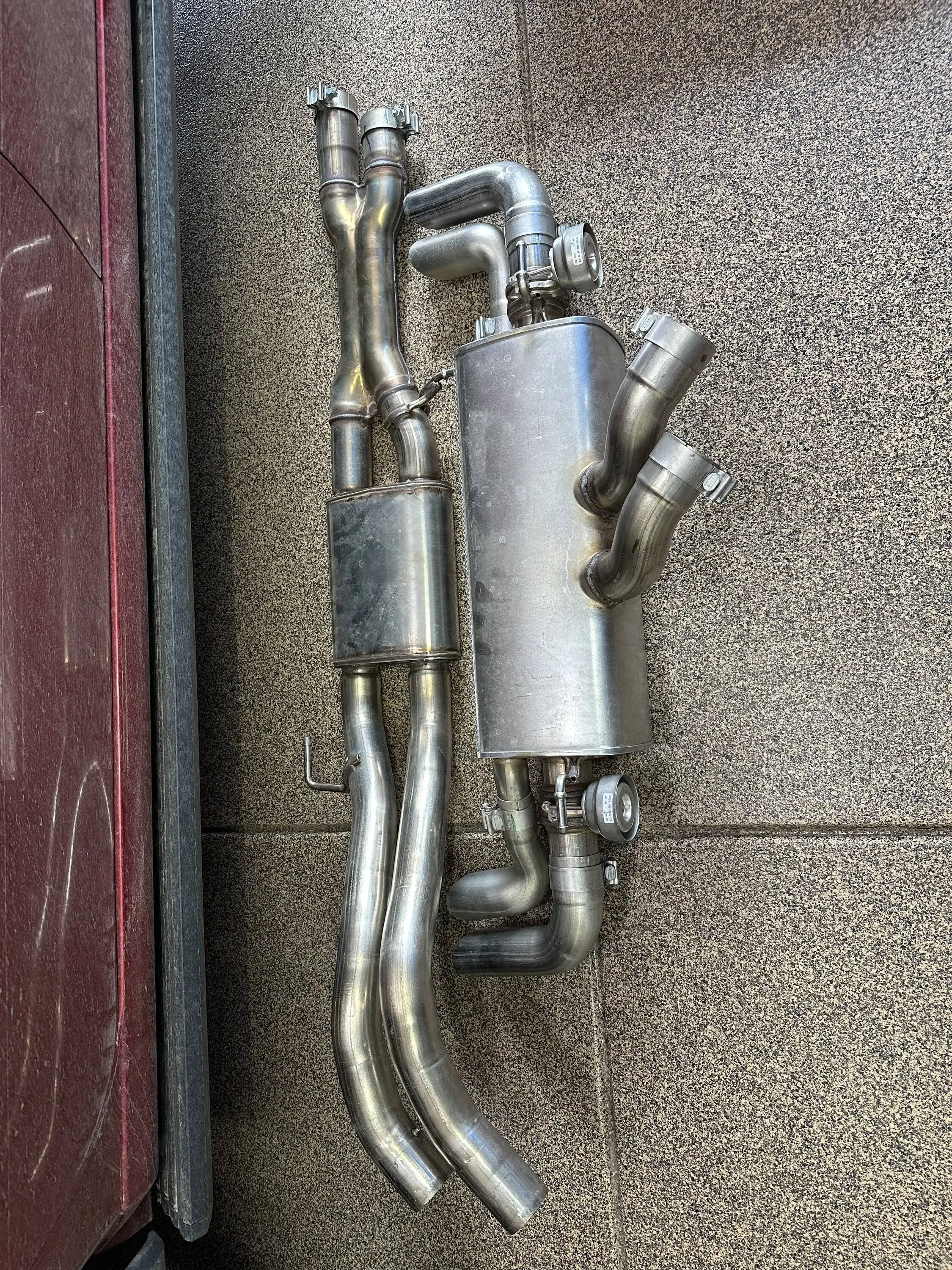 Jeep Wrangler JL Just exhaust tips 20